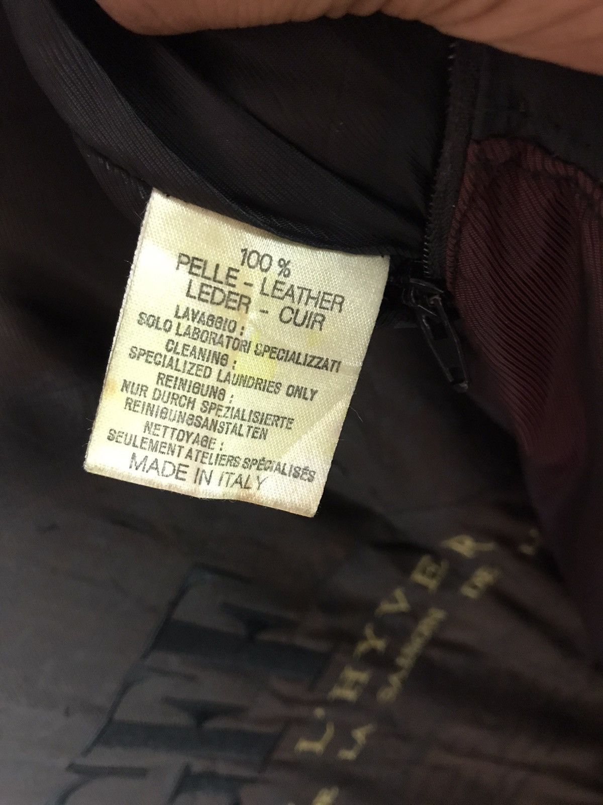 Gianfranco Ferre × Vintage Metal patch GFF Gianfranco Ferre vintage leather jacket Size US M / EU 48-50 / 2 - 12 Thumbnail