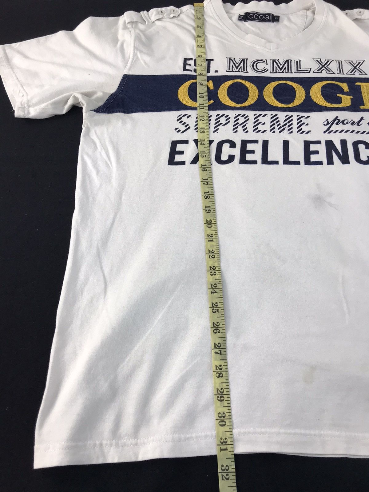 Coogi × Vintage Coogi Supreme Sport Of Exellence Spell Out Big Size Tee Size US XXL / EU 58 / 5 - 12 Thumbnail
