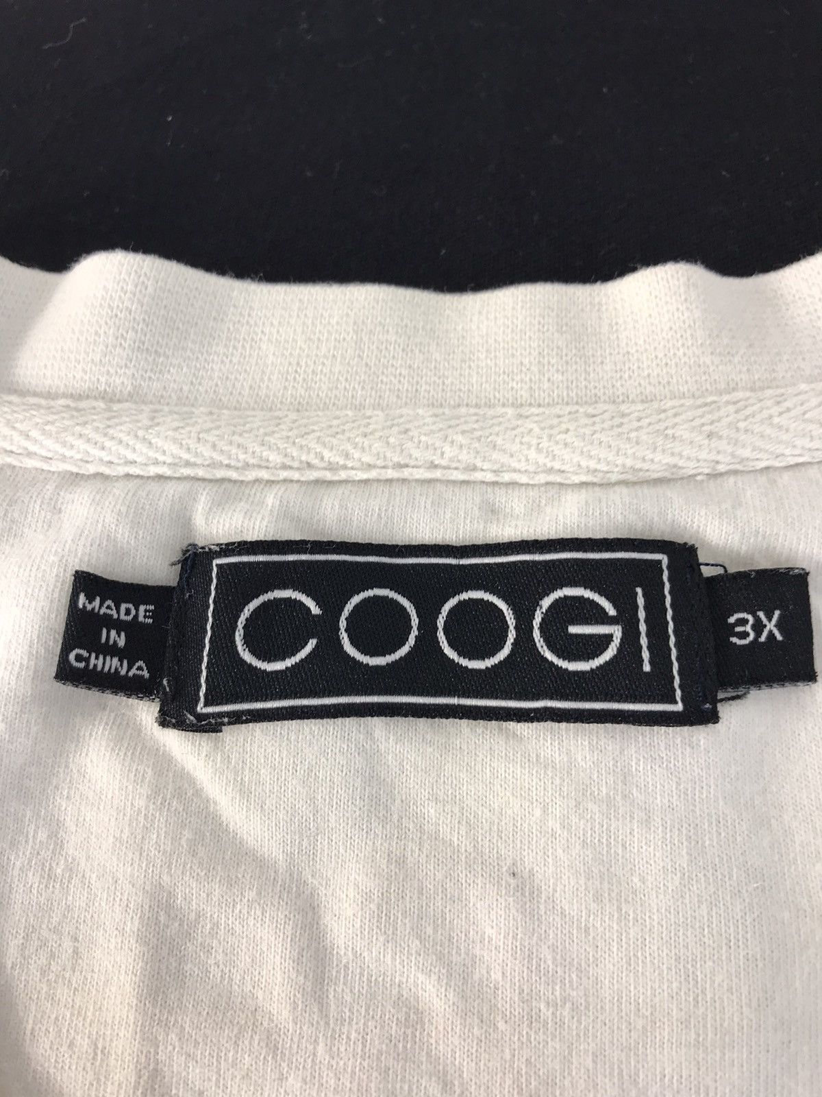 Coogi × Vintage Coogi Supreme Sport Of Exellence Spell Out Big Size Tee Size US XXL / EU 58 / 5 - 6 Thumbnail