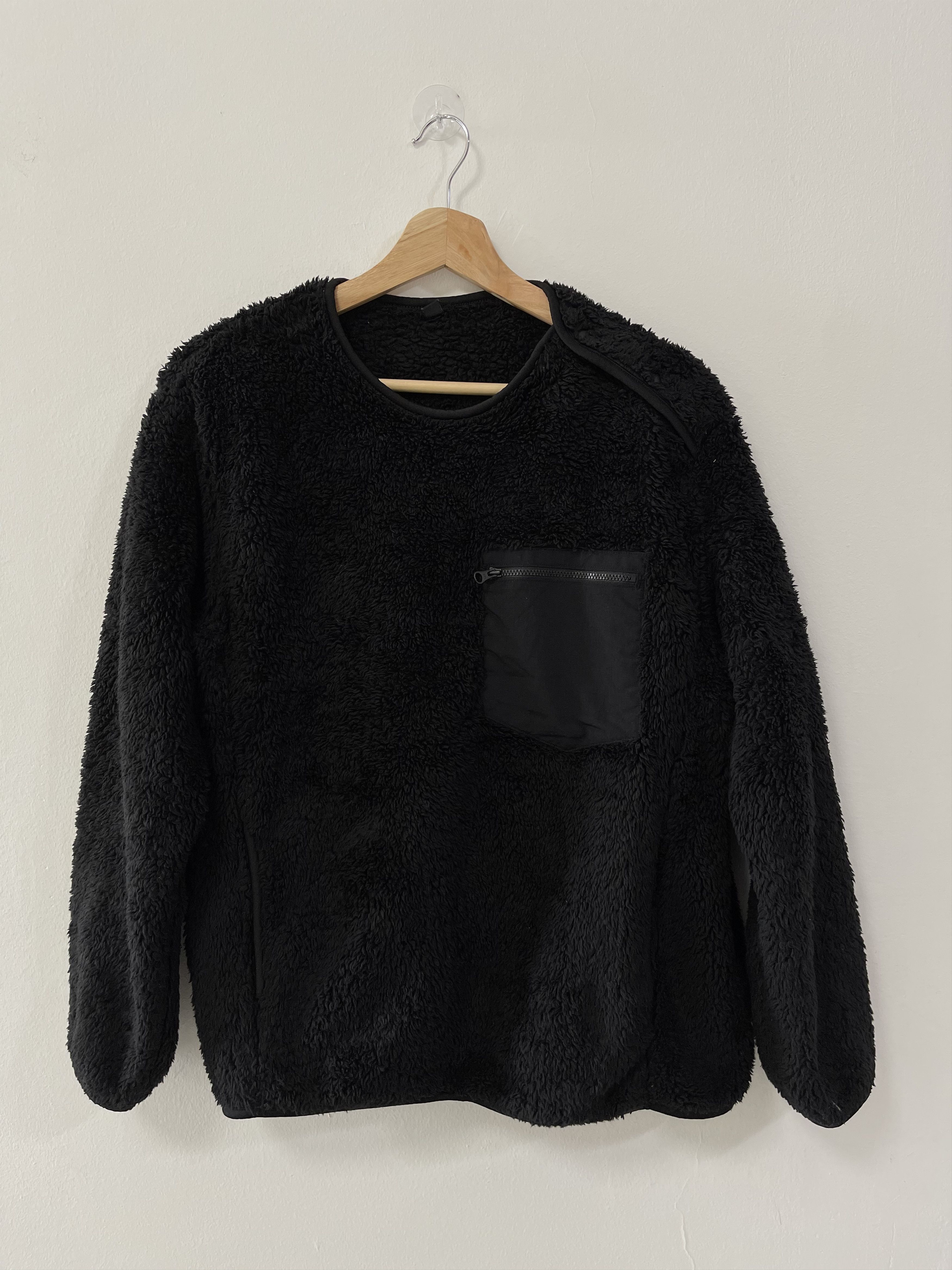 Japanese Brand × Uniqlo × Vintage Japanese Brand Uniqlo sherpa Rare Design Sweatshirt Size US S / EU 44-46 / 1 - 1 Thumbnail