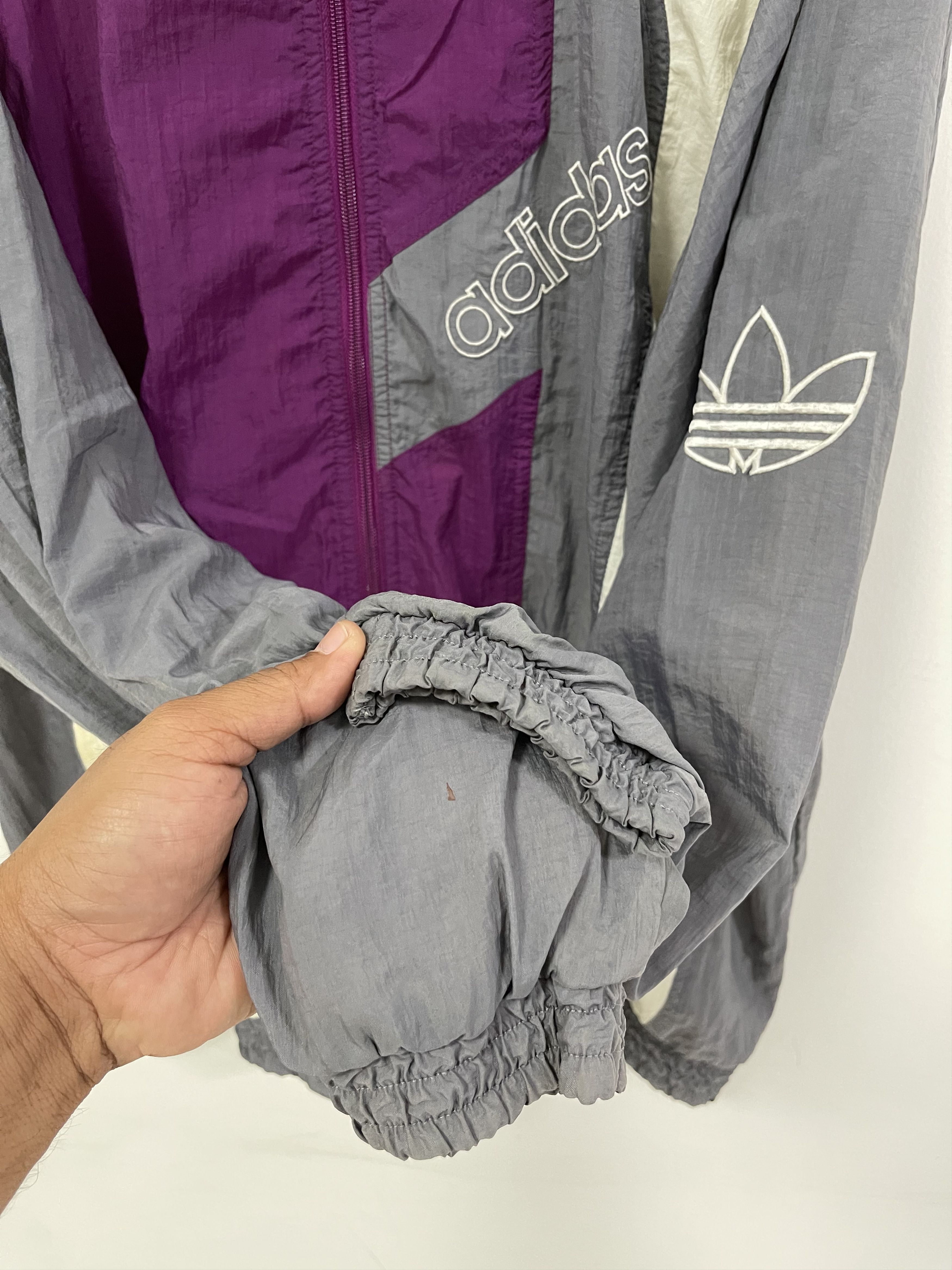 Adidas Vintage Adidas Trefoil Mini Logo Colourblock Windbreaker Size US L / EU 52-54 / 3 - 6 Thumbnail