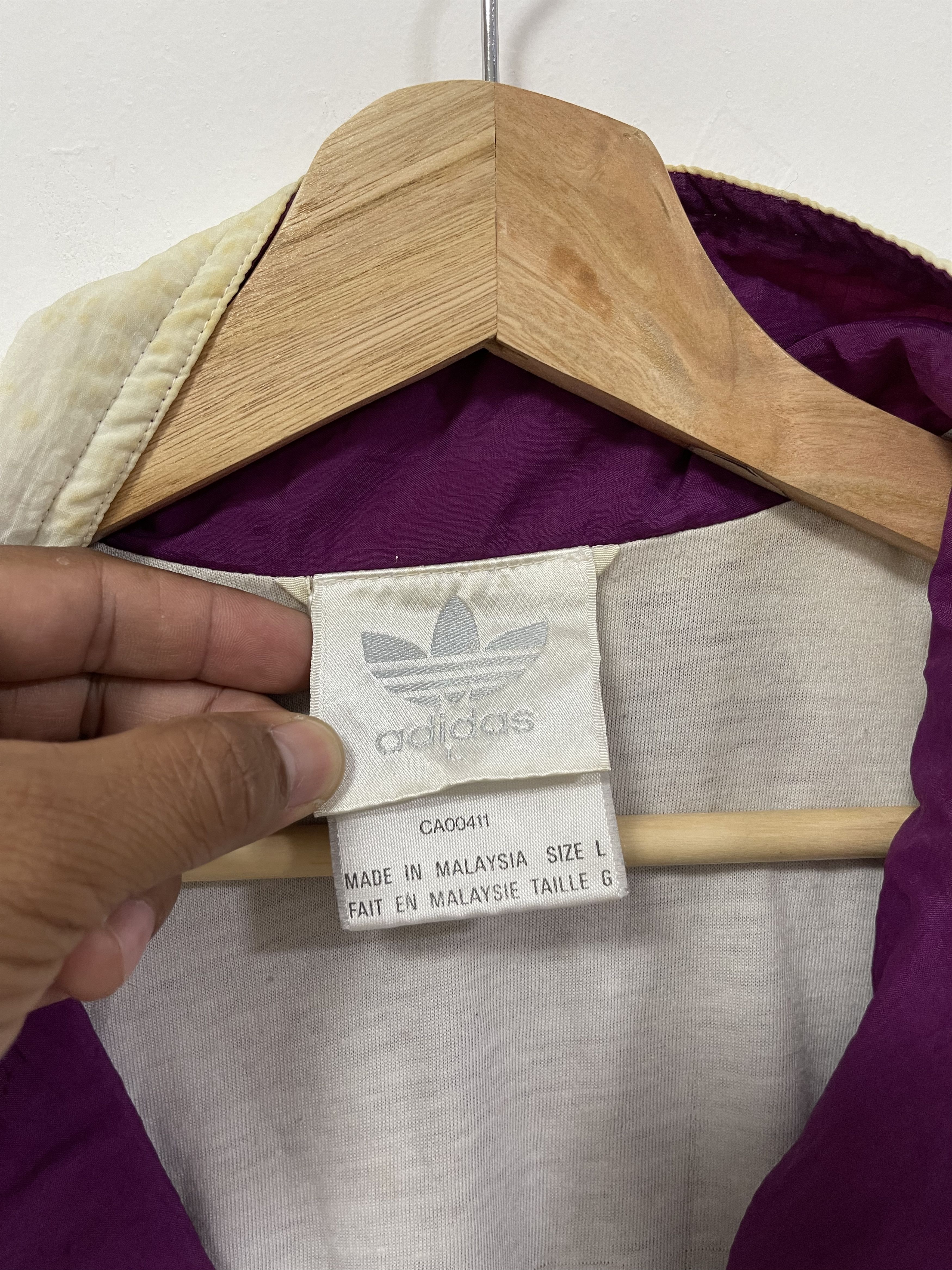 Adidas Vintage Adidas Trefoil Mini Logo Colourblock Windbreaker Size US L / EU 52-54 / 3 - 9 Thumbnail