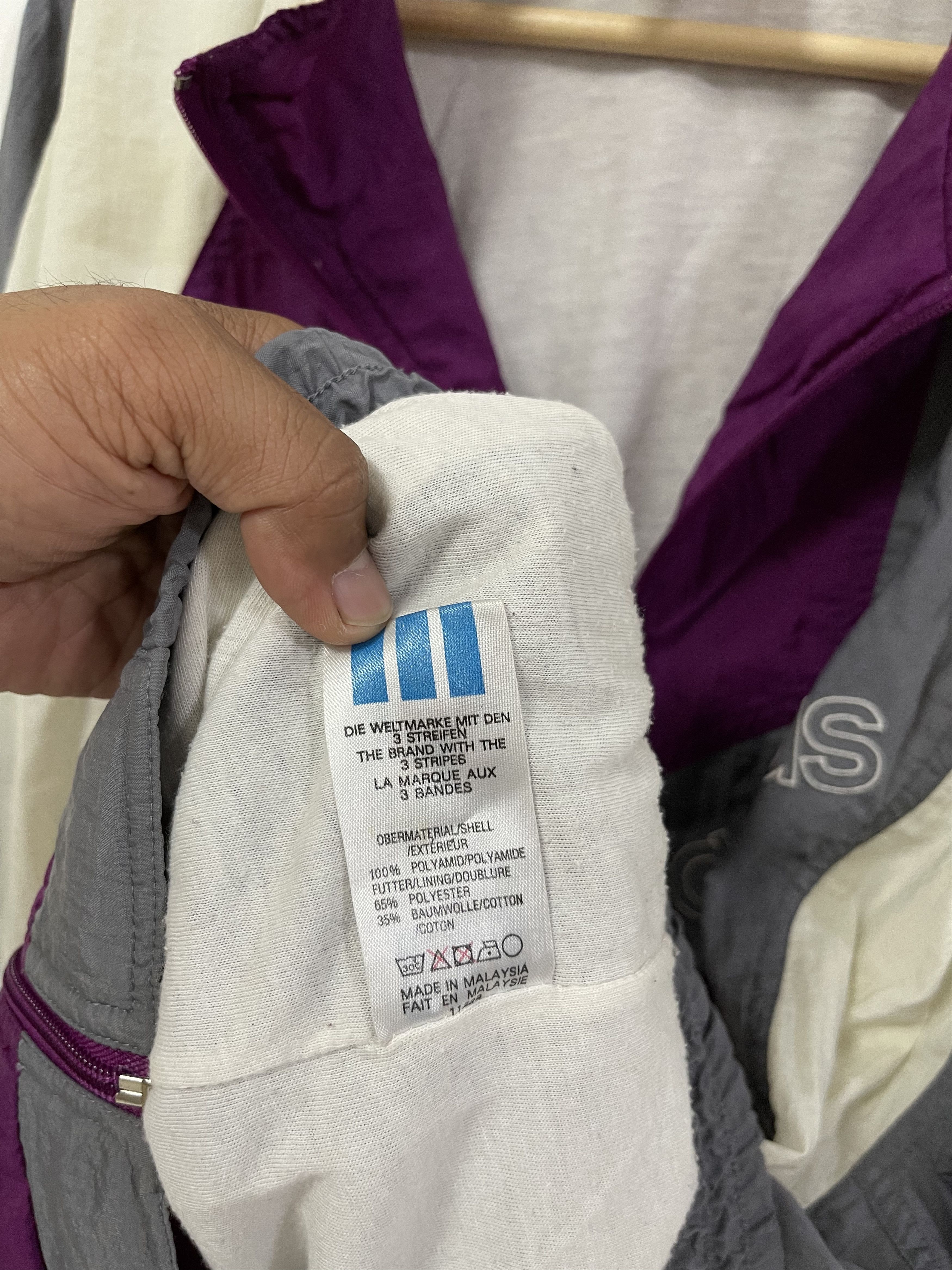Adidas Vintage Adidas Trefoil Mini Logo Colourblock Windbreaker Size US L / EU 52-54 / 3 - 12 Thumbnail