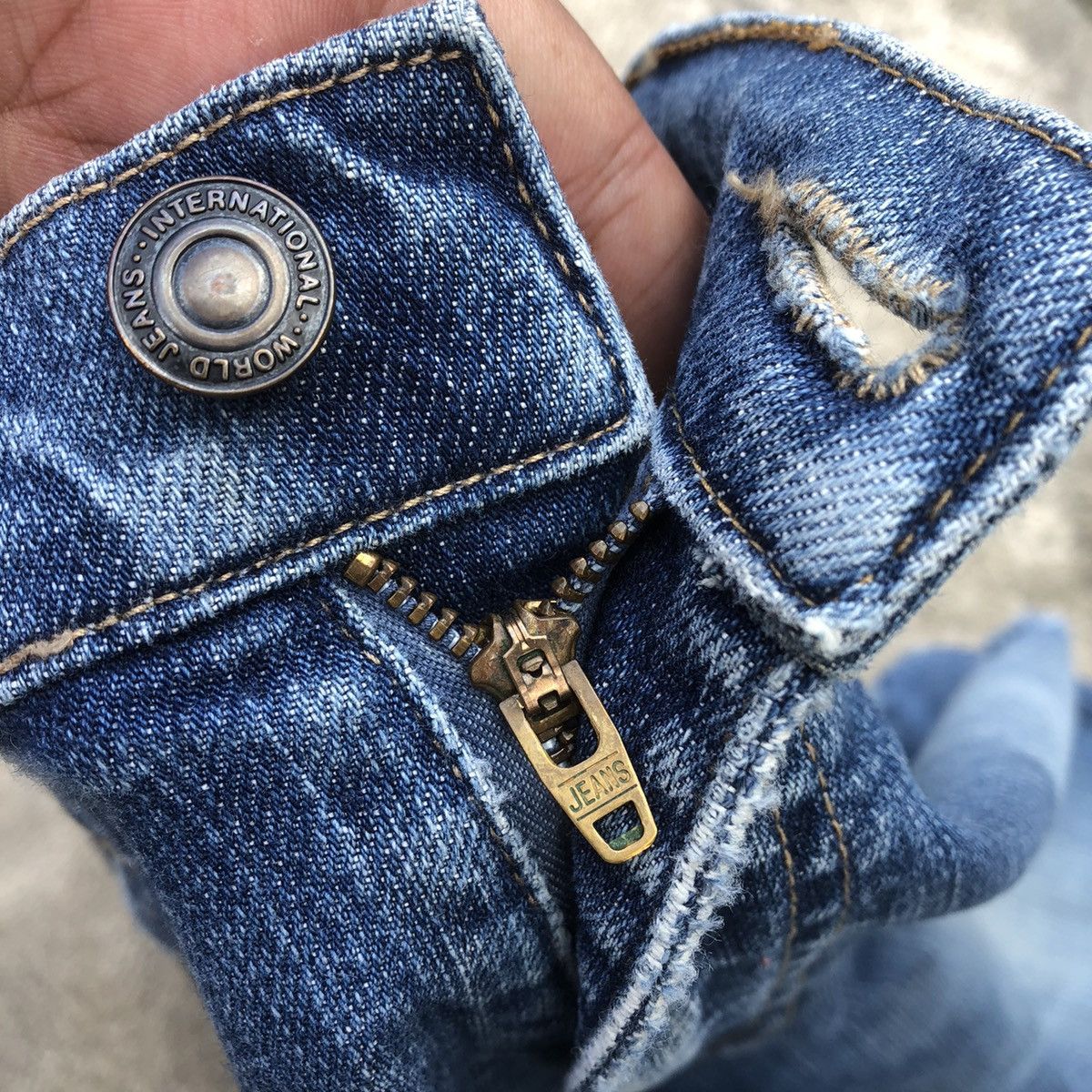 Japanese Brand 🔥Rare🔥Vintage Wolvo Stoned Wash Rips Distress Denim Jeans Size US 34 / EU 50 - 12 Thumbnail