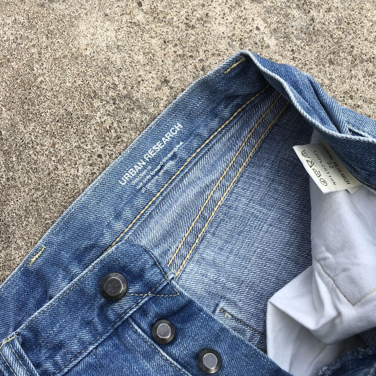 Japanese Brand × URBAN RESEARCH DOORS 🔥Rare🔥🇯🇵Urban Research Stoned Wash Distress Denim Jeans Size US 31 - 15 Thumbnail
