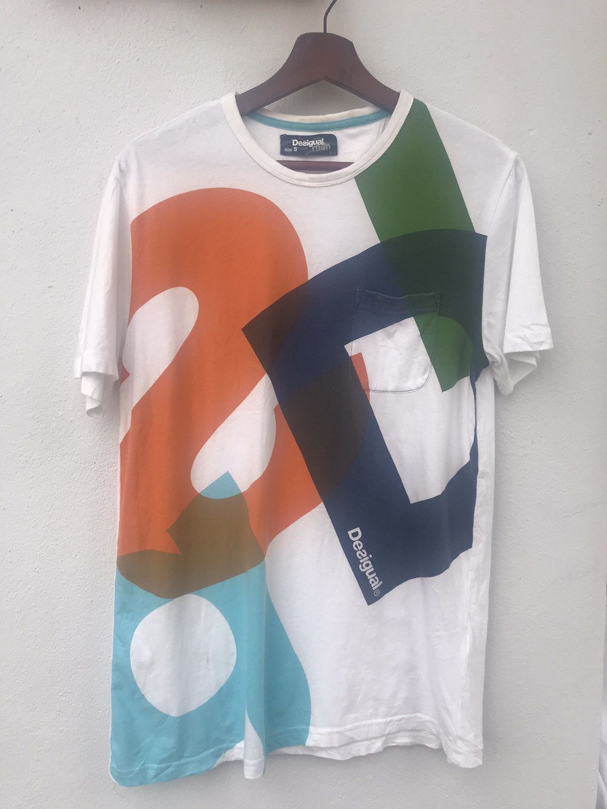 Desigual Desigual Man Big Logo Size US S / EU 44-46 / 1 - 1 Thumbnail