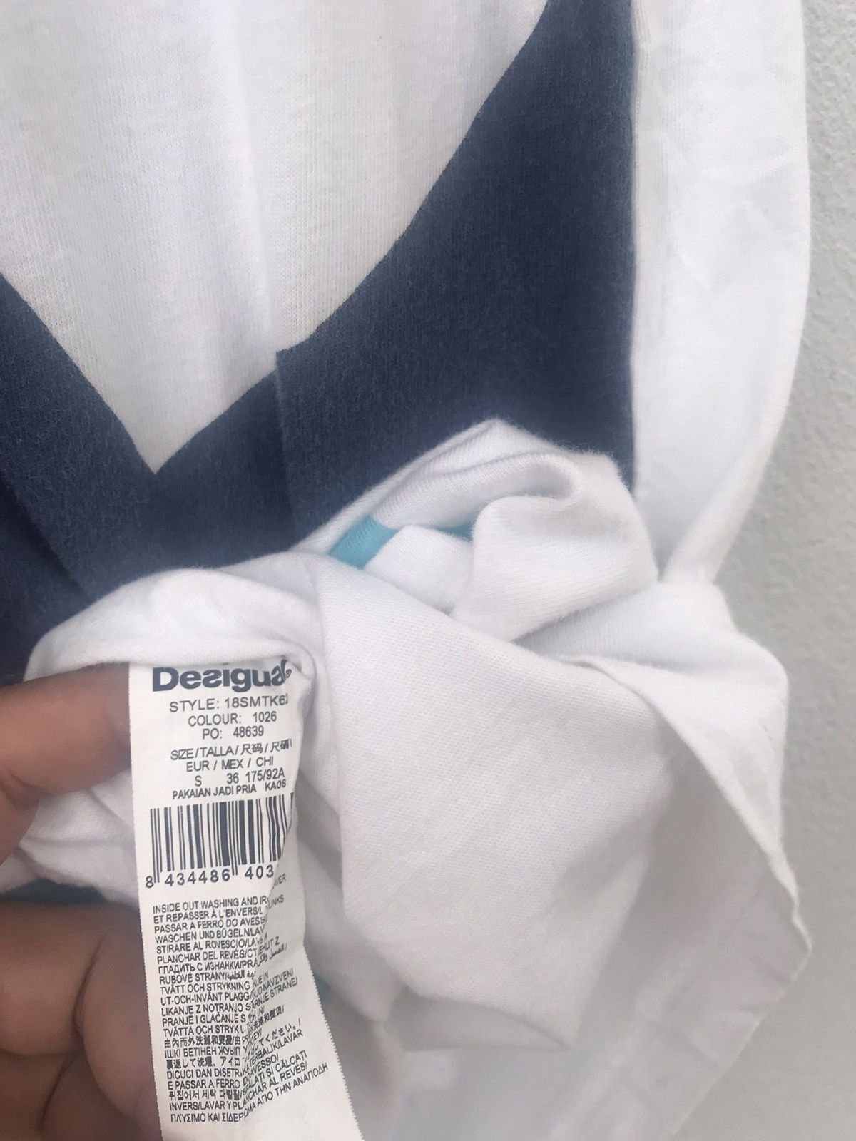 Desigual Desigual Man Big Logo Size US S / EU 44-46 / 1 - 4 Thumbnail