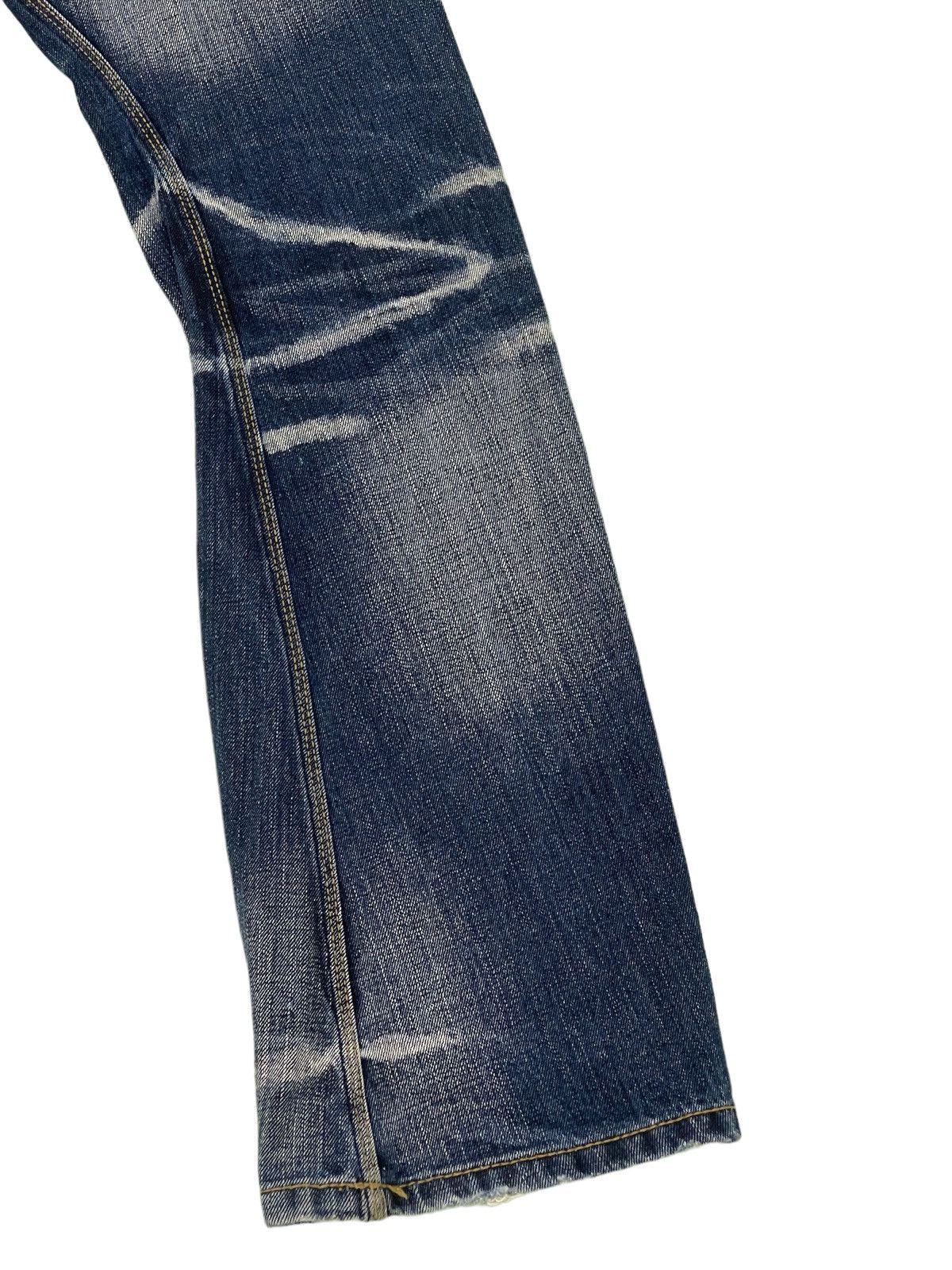 HIDEAWAYS Flare Jeans Nicole Denim Acid Wash Curve Leg Boot Cut 1🟦3 Size US 29 - 15 Thumbnail
