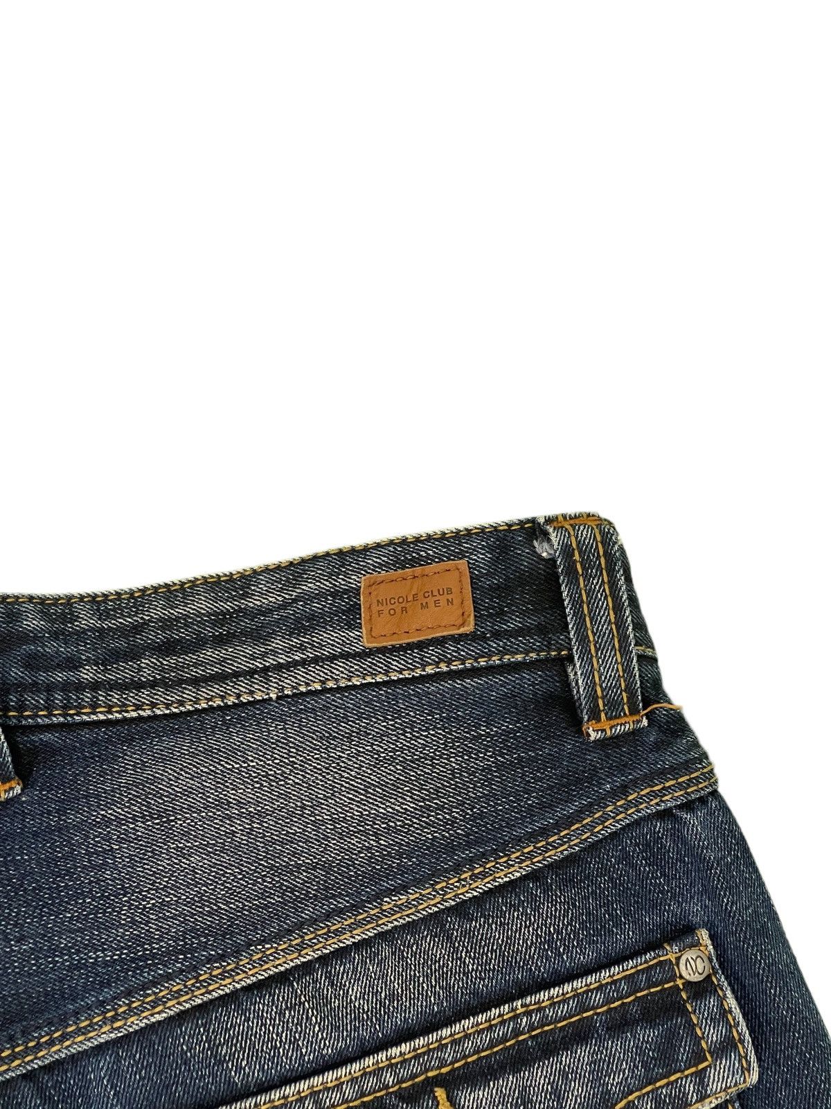HIDEAWAYS Flare Jeans Nicole Denim Acid Wash Curve Leg Boot Cut 1🟦3 Size US 29 - 18 Thumbnail