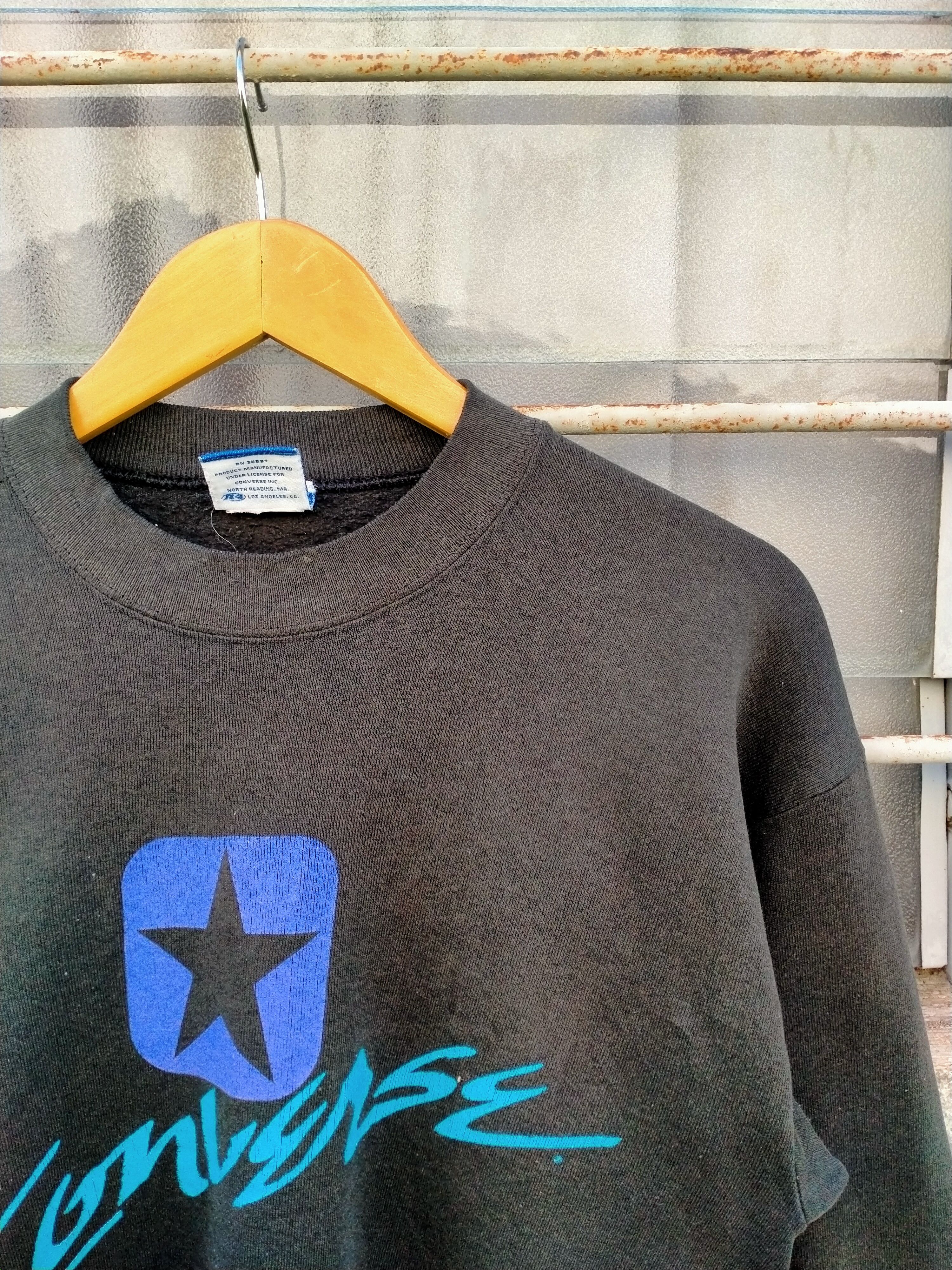Converse × Vintage Distressed Vintage 80's Converse Spellout Crewneck Size US M / EU 48-50 / 2 - 5 Thumbnail