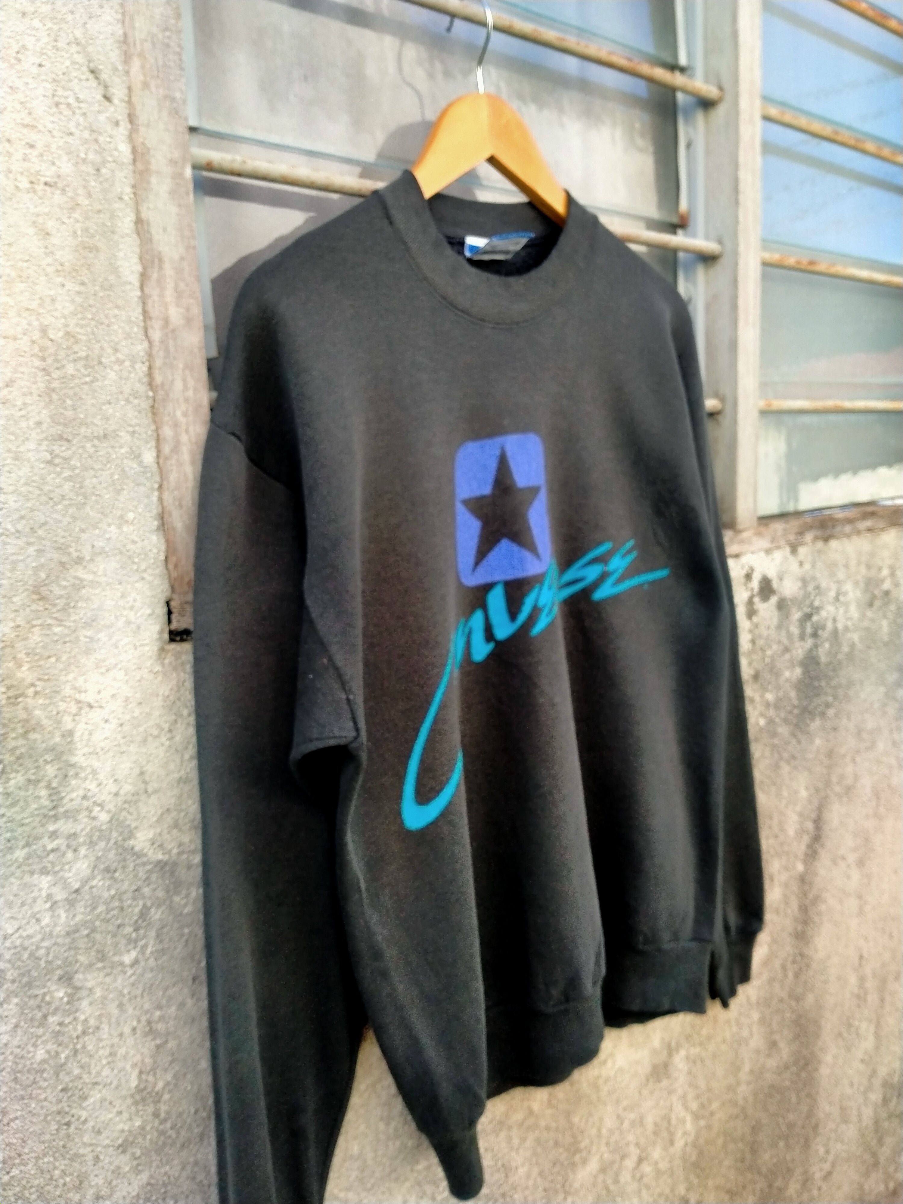 Converse × Vintage Distressed Vintage 80's Converse Spellout Crewneck Size US M / EU 48-50 / 2 - 4 Thumbnail