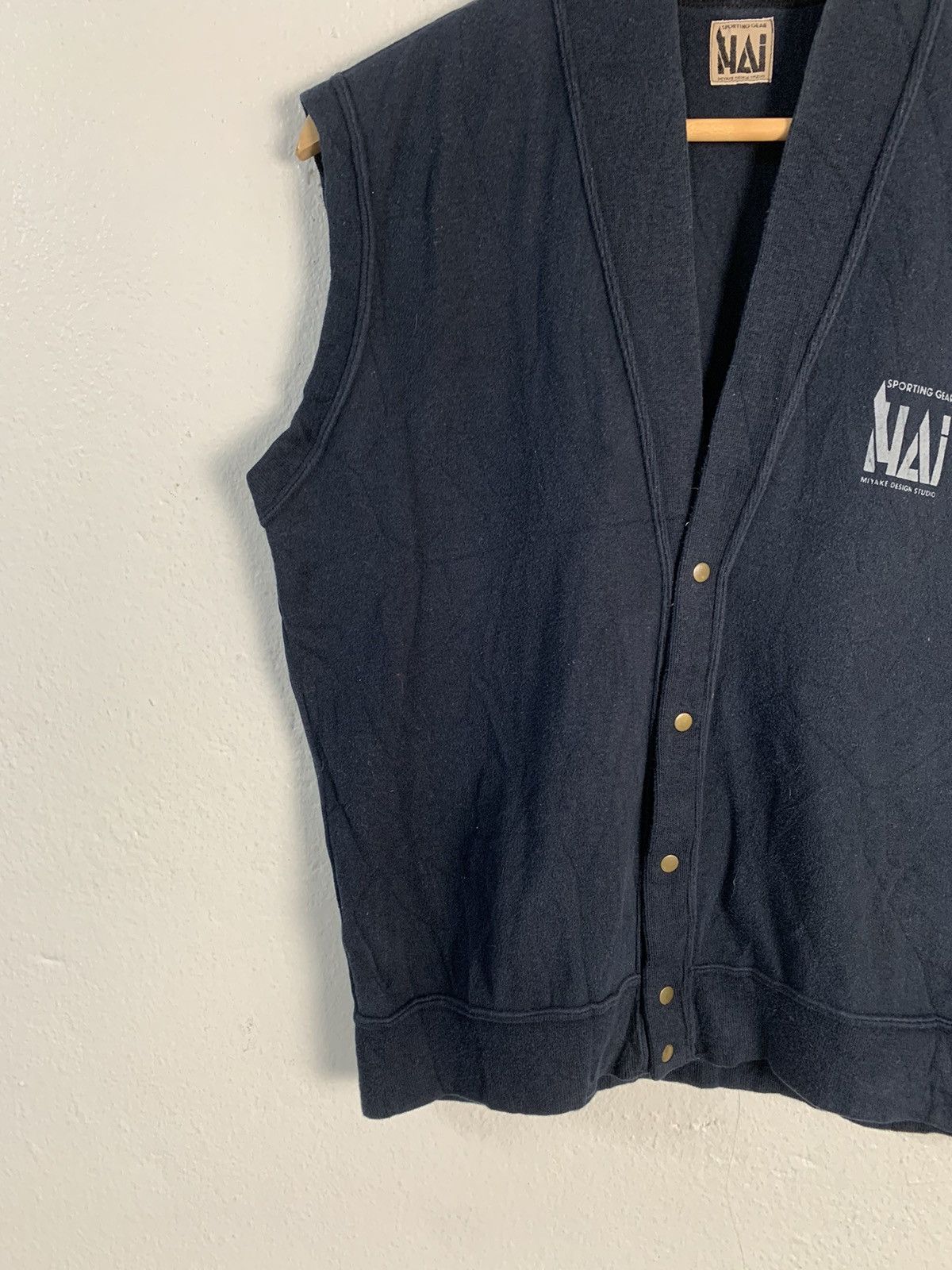 Hai Sporting Gear Vintage Hai Sporting Gear Vest Size US M / EU 48-50 / 2 - 3 Thumbnail