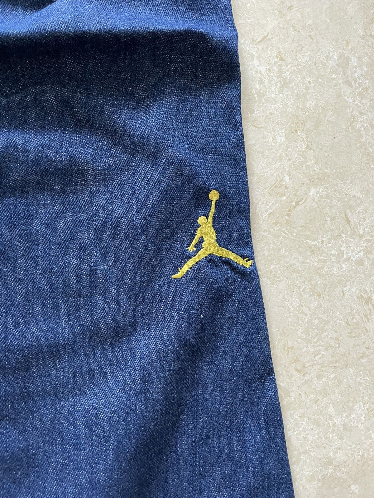 Jordan Brand UNWORN* OG air Jordan denim 32 Size US 32 / EU 48 - 10 Thumbnail