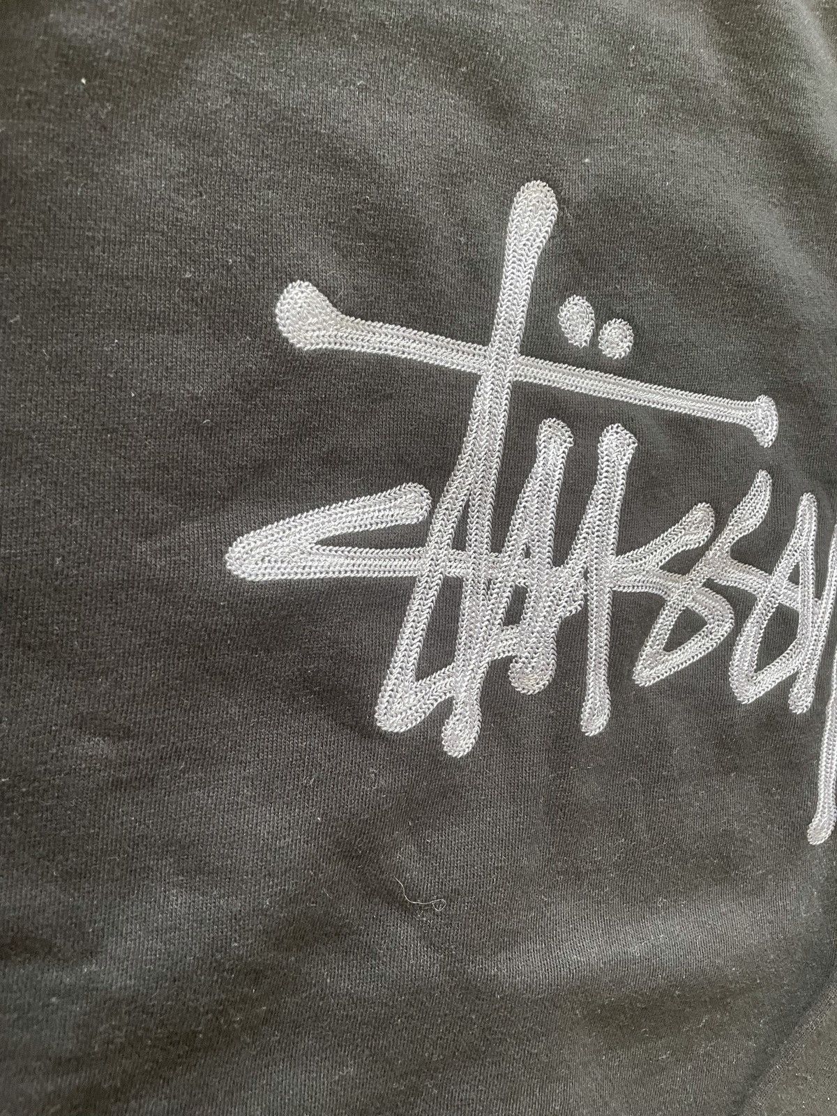 Stussy UNWORN* Stussy embroidered logo crewneck M Size US M / EU 48-50 / 2 - 2 Thumbnail