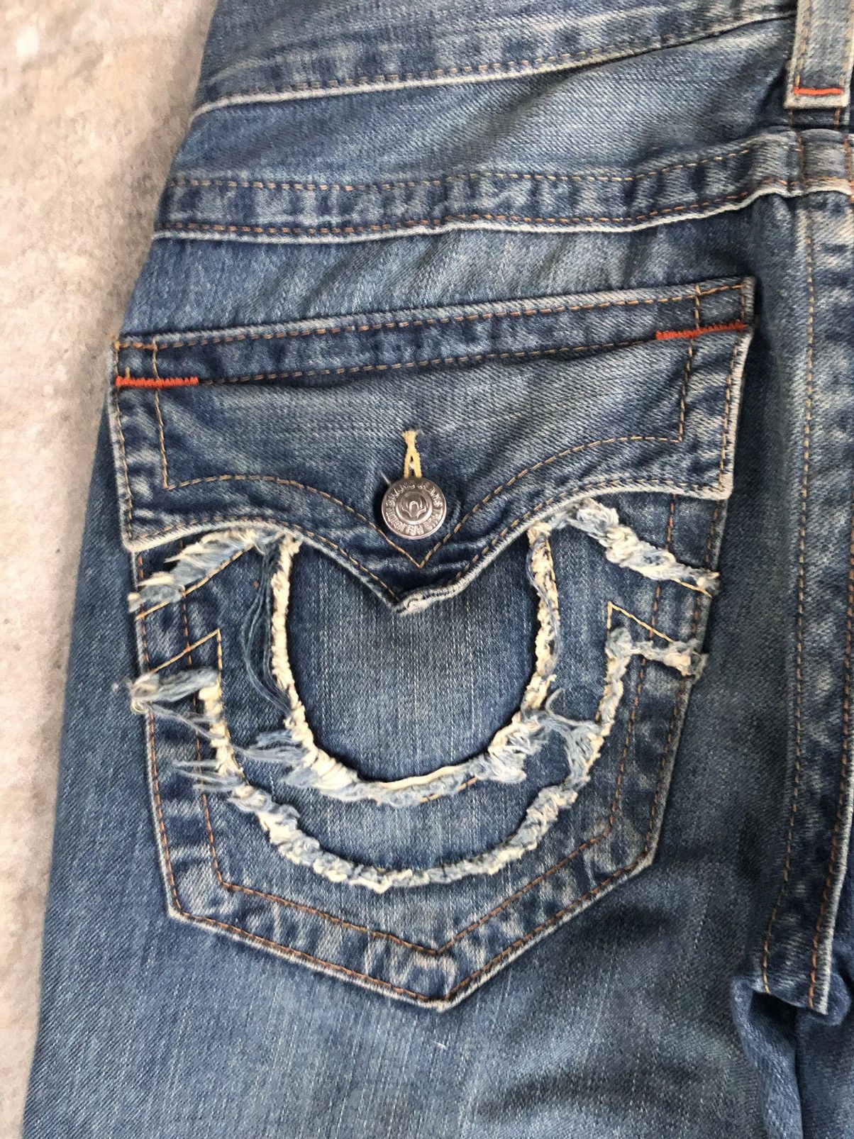 True Religion True Religion Flared Jeans Boot Cut Embroidered Jeans Size US 32 / EU 48 - 12 Thumbnail