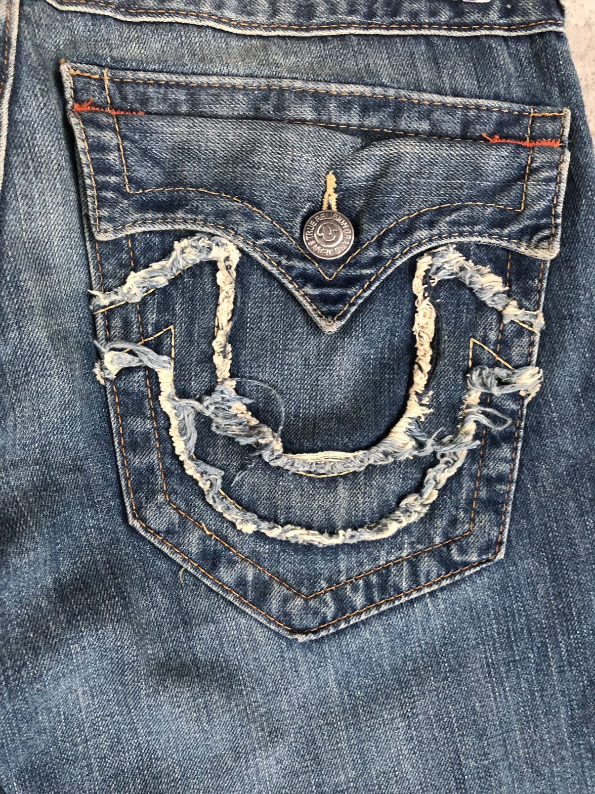 True Religion True Religion Flared Jeans Boot Cut Embroidered Jeans Size US 32 / EU 48 - 11 Thumbnail