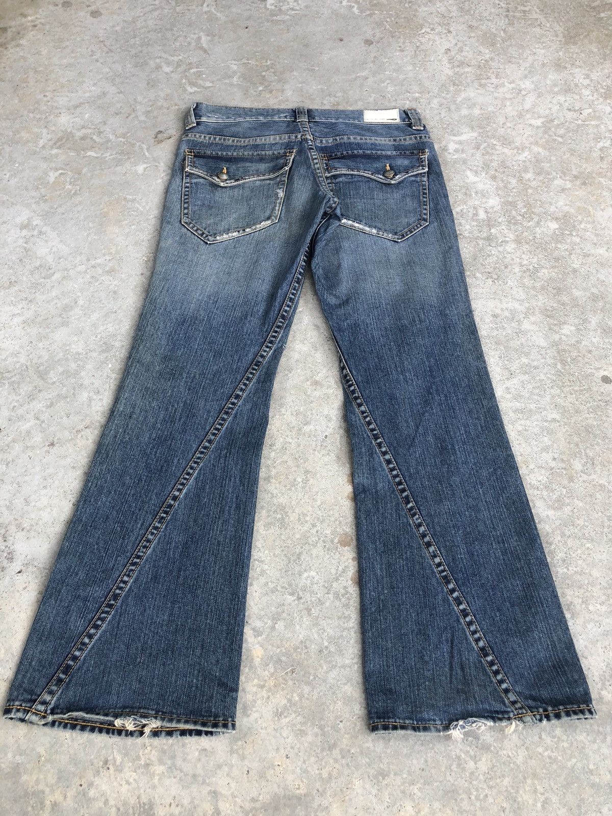 If Six Was Nine Oneil Flared Jeans Distressed Jeans Size US 34 / EU 50 - 2 Thumbnail