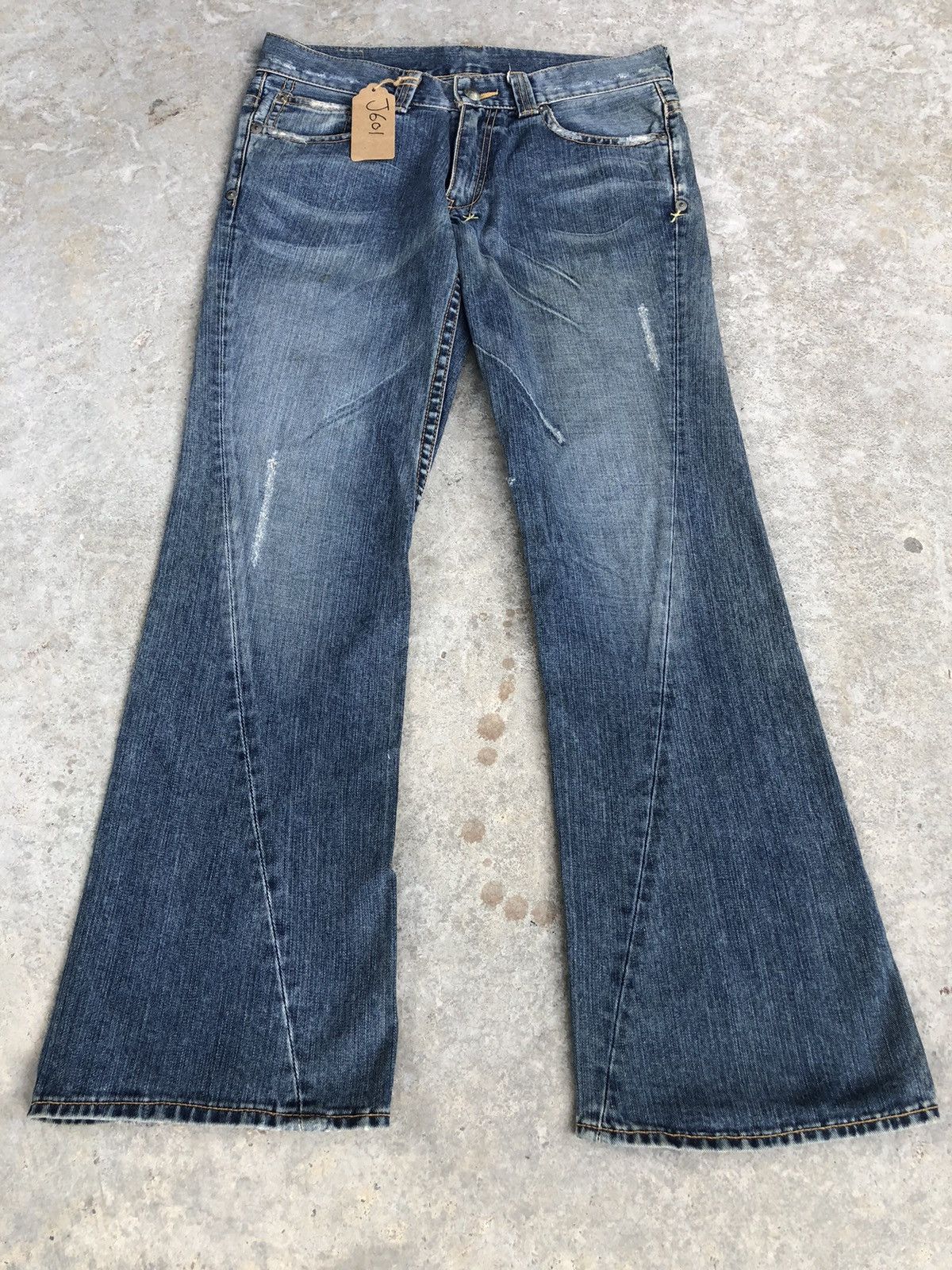 If Six Was Nine Oneil Flared Jeans Distressed Jeans Size US 34 / EU 50 - 1 Thumbnail
