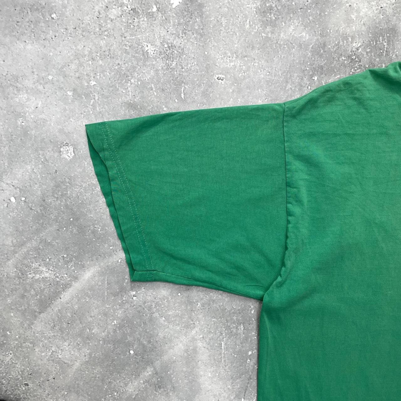 Vintage Vintage 2000s Blank T Shirt Faded Green Size XL Size US XL / EU 56 / 4 - 8 Thumbnail