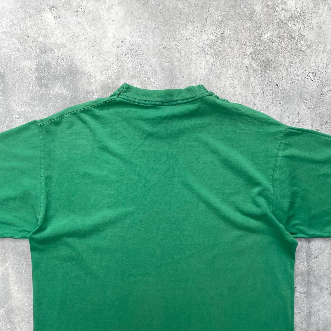 Vintage Vintage 2000s Blank T Shirt Faded Green Size XL Size US XL / EU 56 / 4 - 17 Thumbnail