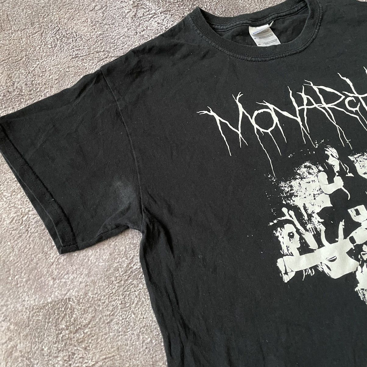 Vintage Vintage Y2K Monarch Graphic Tee Punk Skulls Dark Tapered M Size US M / EU 48-50 / 2 - 6 Thumbnail