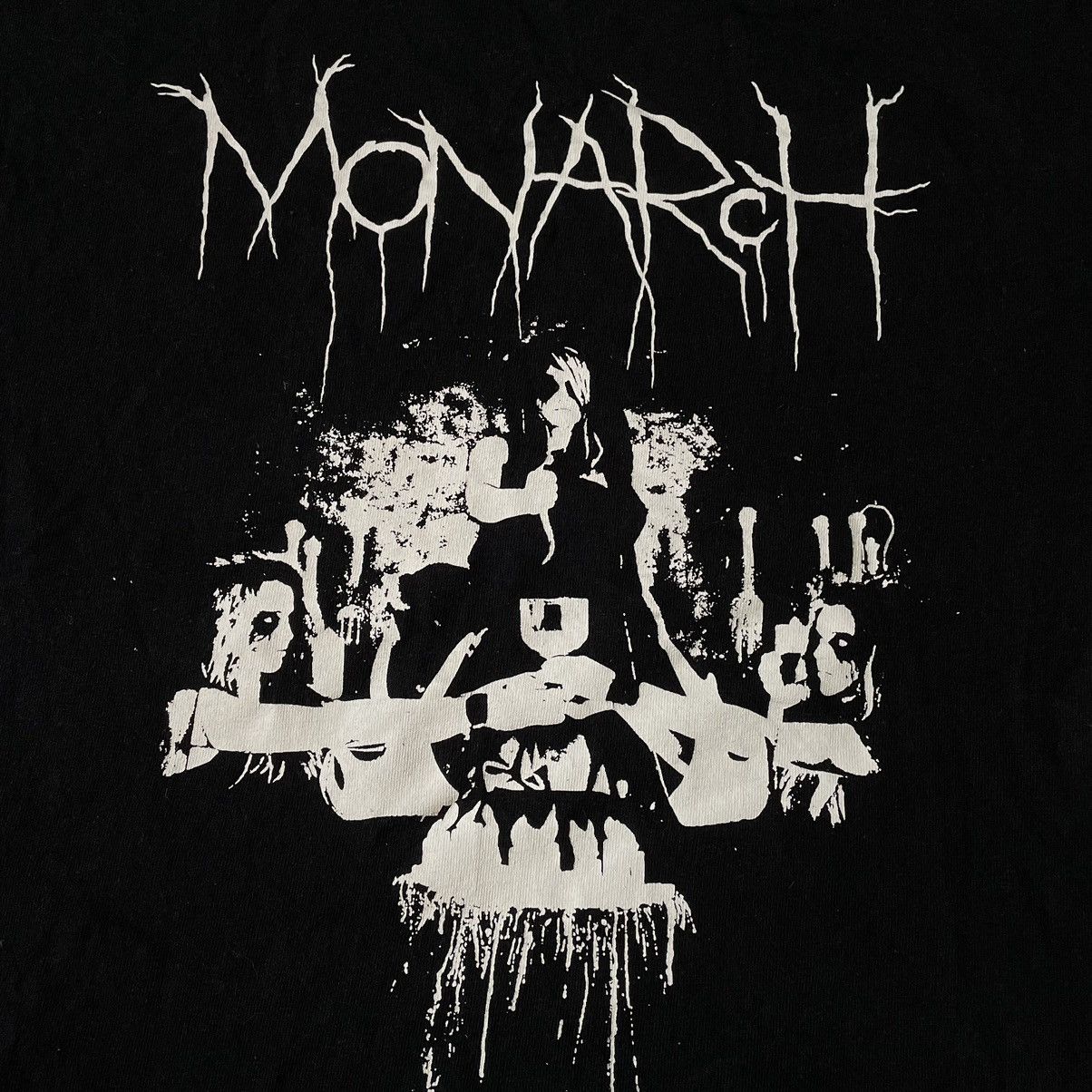 Vintage Vintage Y2K Monarch Graphic Tee Punk Skulls Dark Tapered M Size US M / EU 48-50 / 2 - 7 Thumbnail