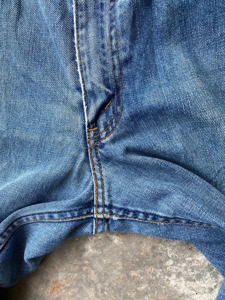 Levi's SICKS💥Vintage Light Wash Levi's 517 Flare bootcut Jeans Size US 34 / EU 50 - 8 Thumbnail