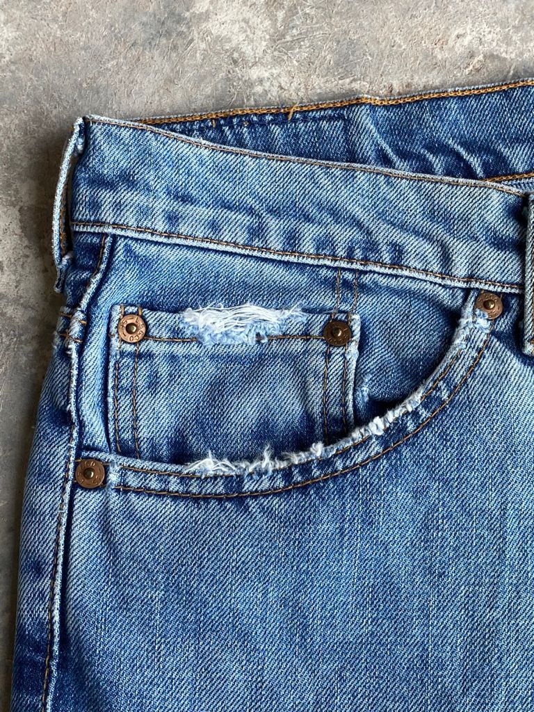 Levi's SICKS💥Vintage Light Wash Levi's 517 Flare bootcut Jeans Size US 34 / EU 50 - 7 Thumbnail