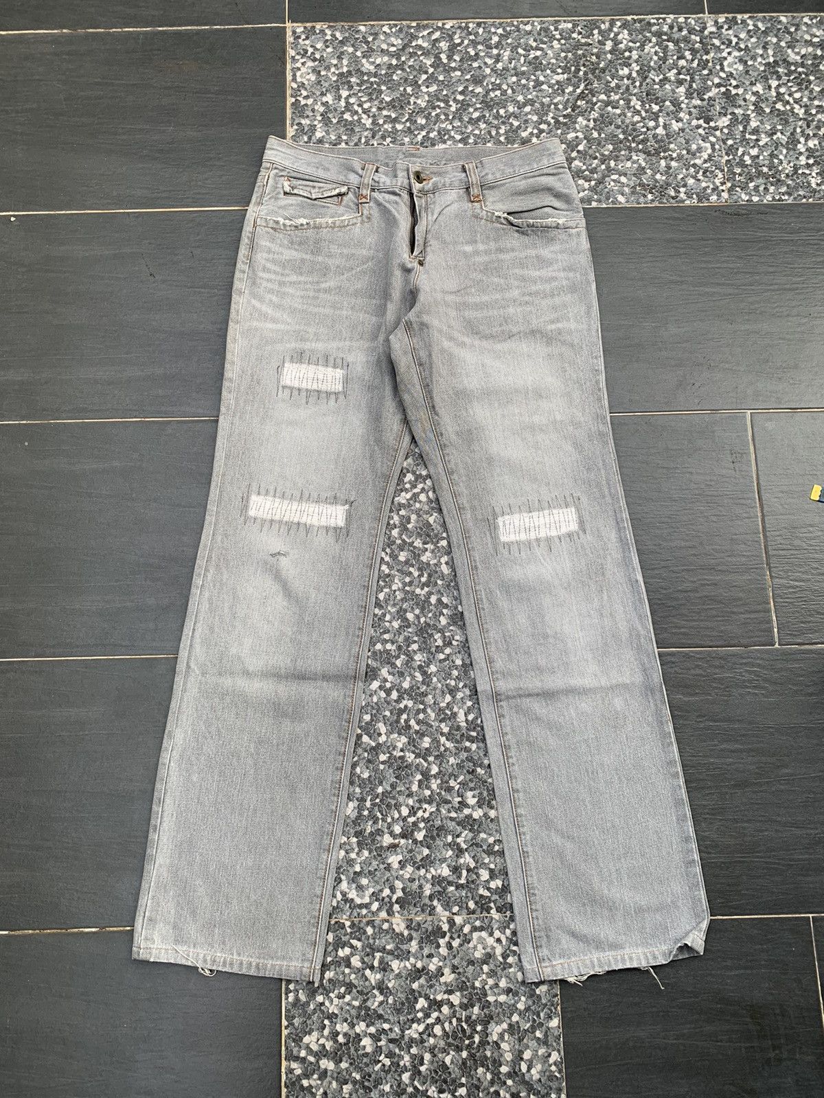 Comme Ca Ism Comme Ca Ism Distressed Denim Size US 32 / EU 48 - 1 Thumbnail