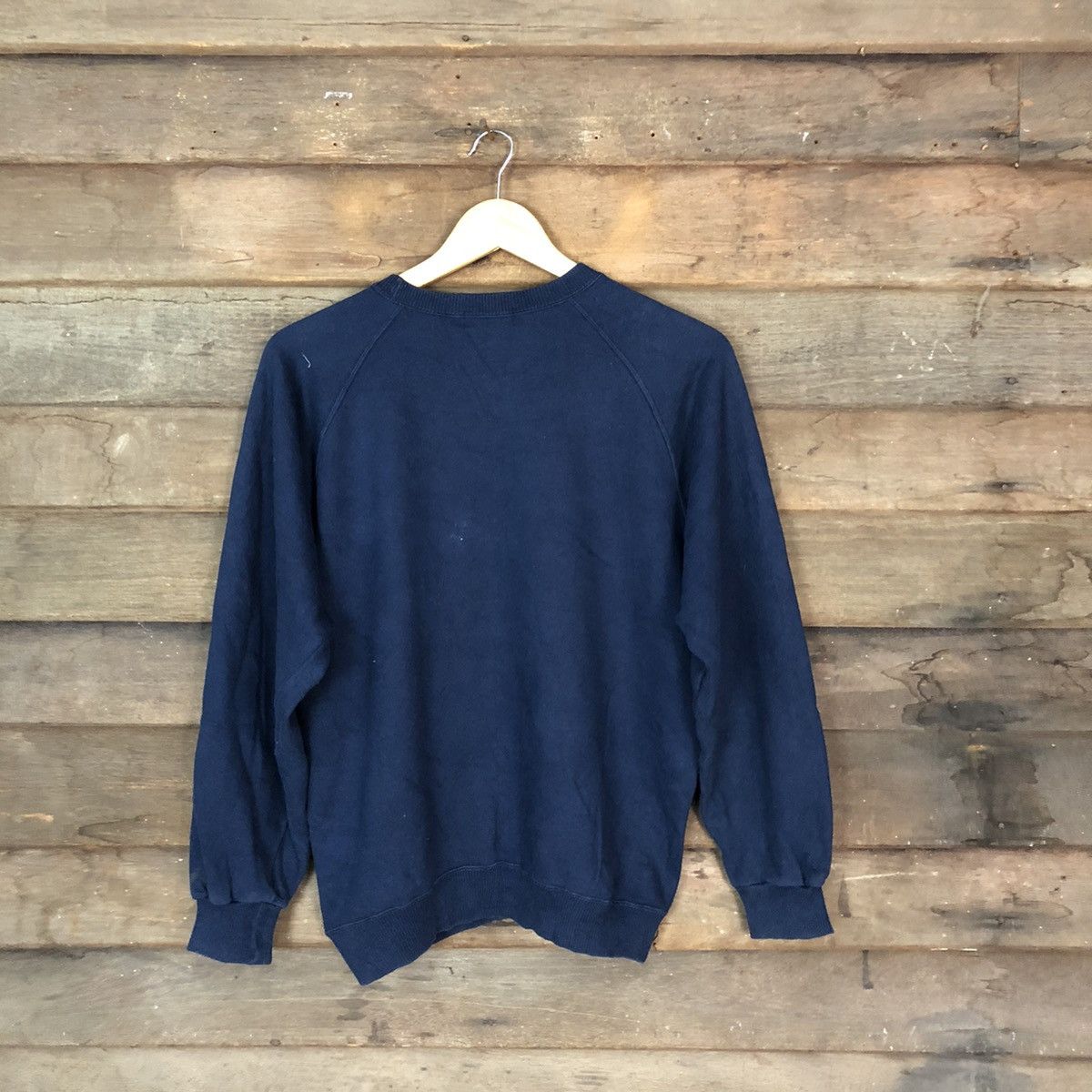Disney Tokyo Disneyland Dark Blue Sweatshirt #029B Size US M / EU 48-50 / 2 - 9 Thumbnail