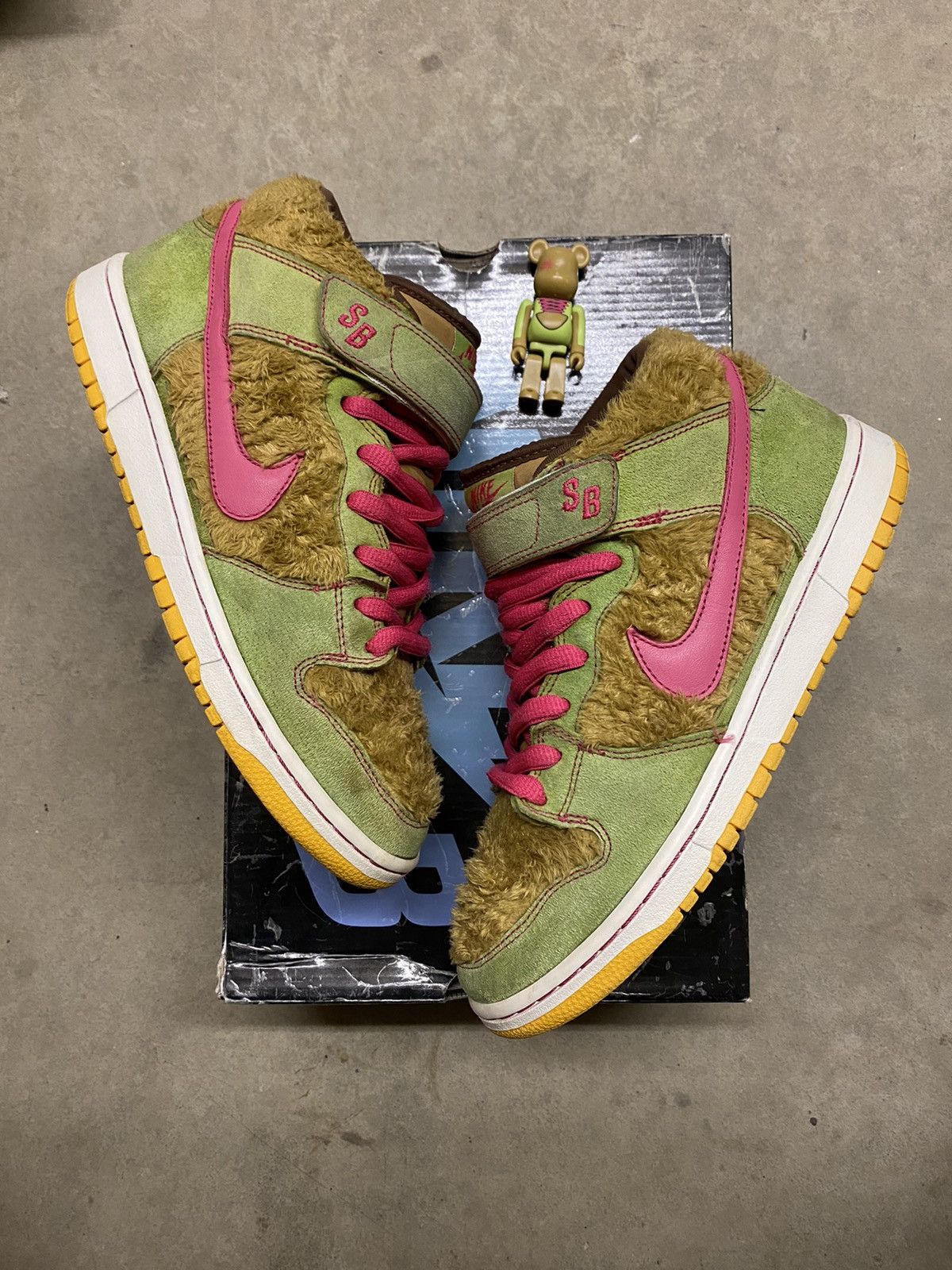 image of Nike Mama Bear Mid Dunk Shoes in Brown, Men's (Size 8)