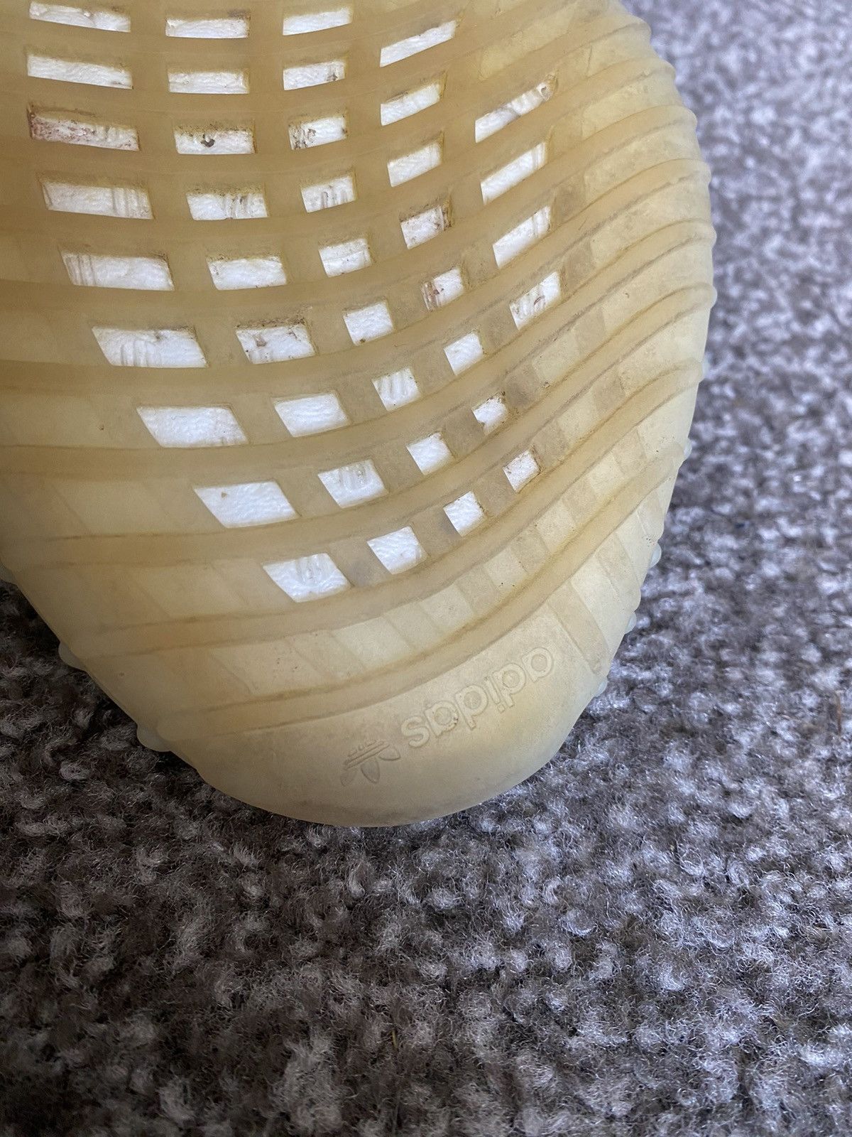 Adidas × Kanye West Size 10 Yeezy 350 Cloud White Reflective Good Condition Size US 10 / EU 43 - 12 Thumbnail