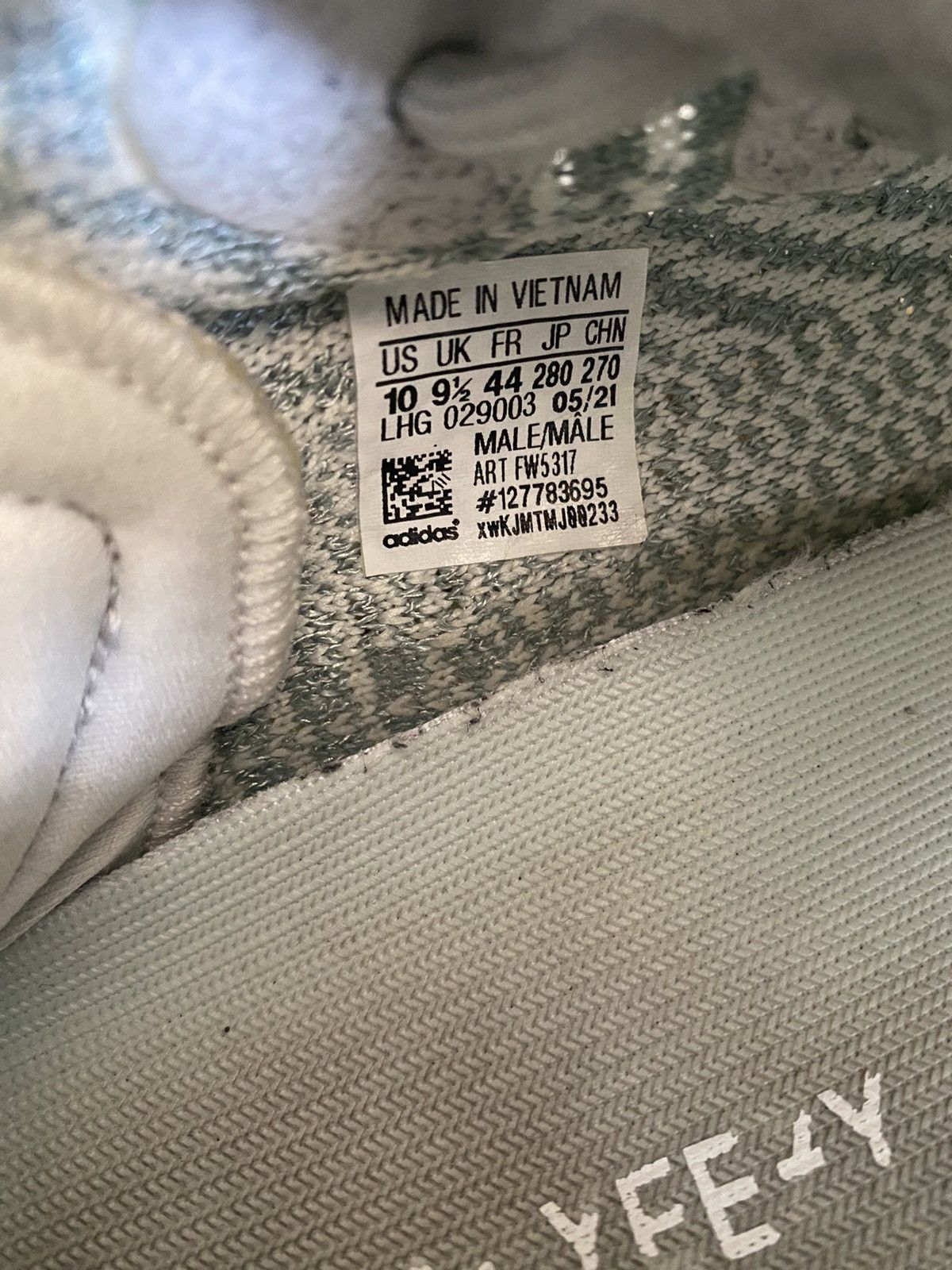 Adidas × Kanye West Size 10 Yeezy 350 Cloud White Reflective Good Condition Size US 10 / EU 43 - 7 Thumbnail