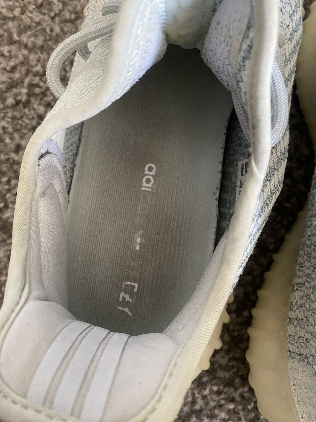 Adidas × Kanye West Size 10 Yeezy 350 Cloud White Reflective Good Condition Size US 10 / EU 43 - 9 Thumbnail