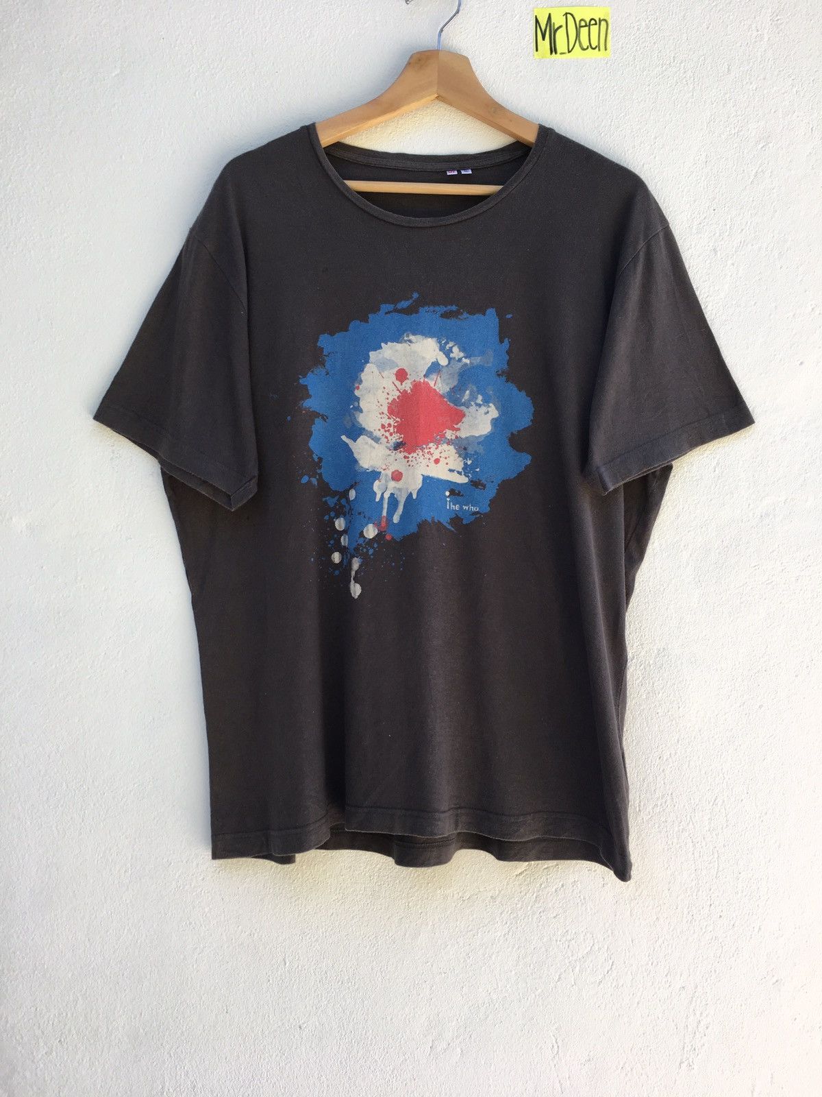 Band Tees UNIQLO UT The Who Band Tshirt Size US XL / EU 56 / 4 - 1 Thumbnail