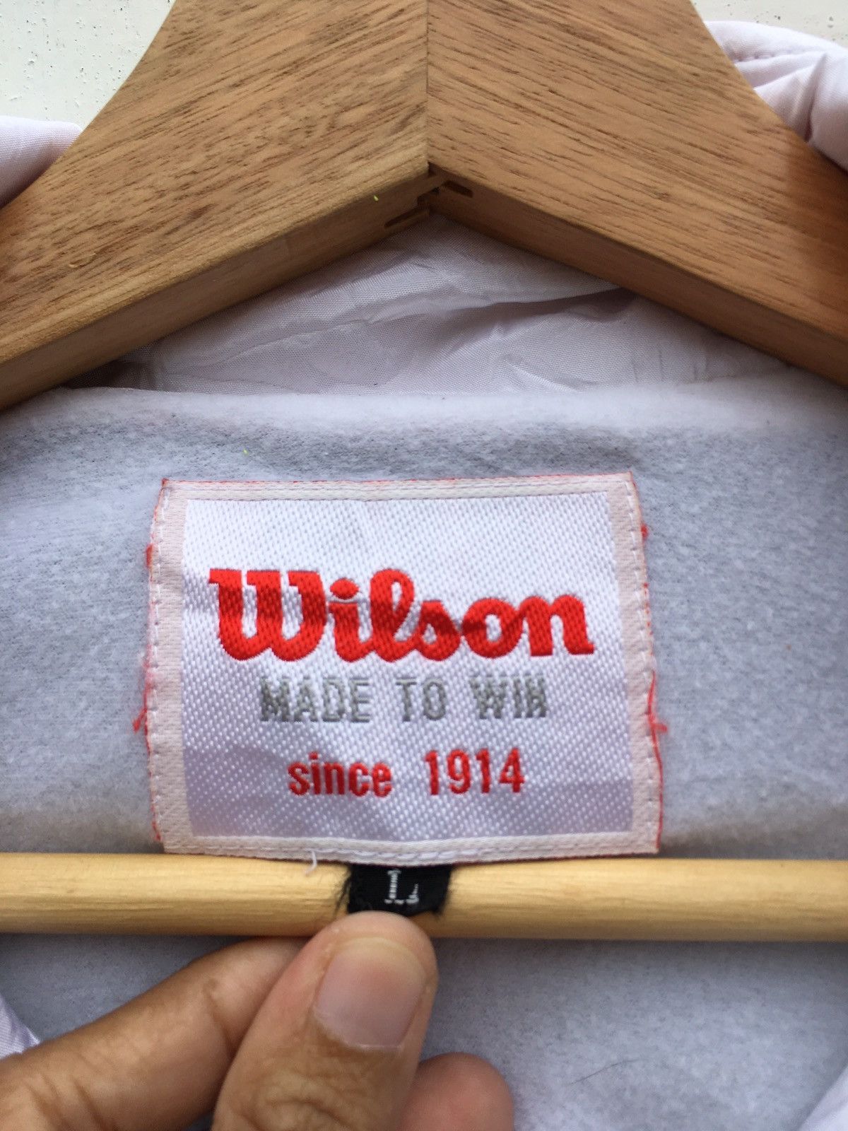 Wilson Vintage 90s Wilson Spellout Windbreaker Size US L / EU 52-54 / 3 - 6 Thumbnail