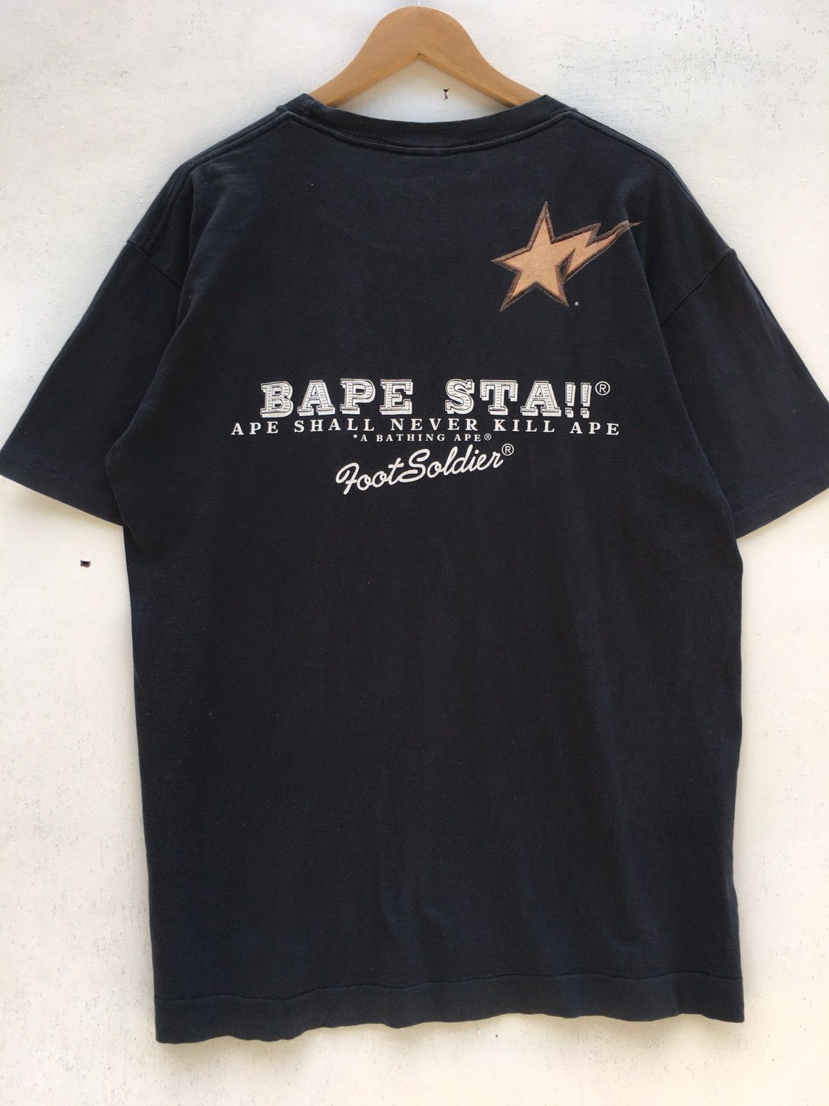 Bape Bape Sta College Tee Size US L / EU 52-54 / 3 - 11 Thumbnail