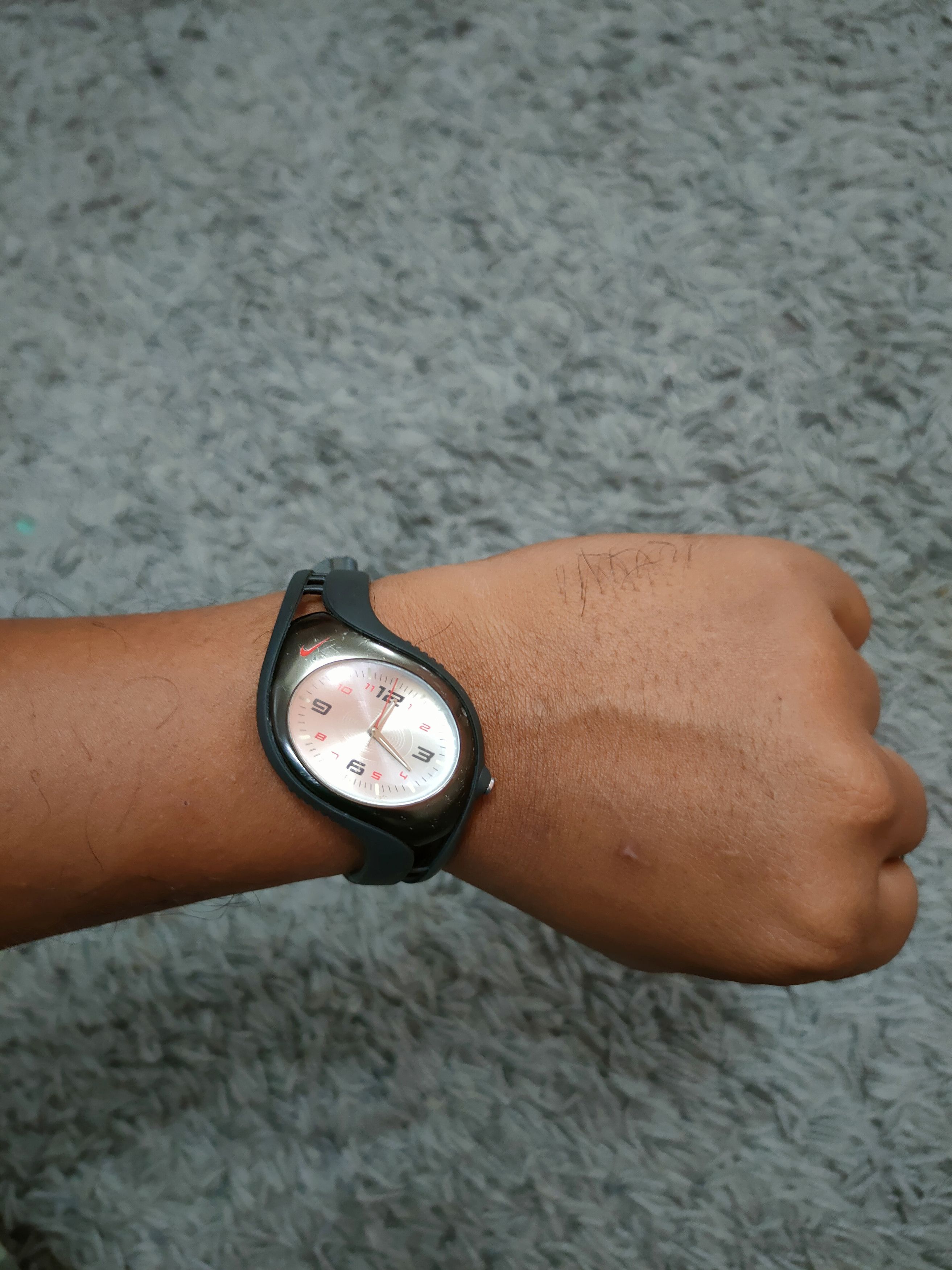 Nike DL Nike H2O vintage analog sport watch #J000LS3 Size ONE SIZE - 9 Thumbnail