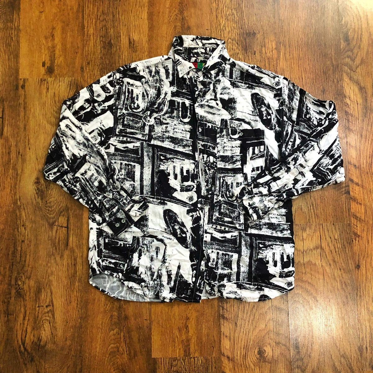 Vintage Vintage shirt retro tee 90s t-shirt Y2k Size US L / EU 52-54 / 3 - 1 Thumbnail