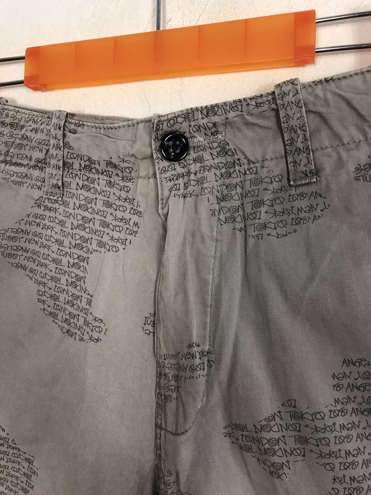 Stussy Stussy Gear Short Pants Over Printed World Tour Design Size US 32 / EU 48 - 5 Thumbnail
