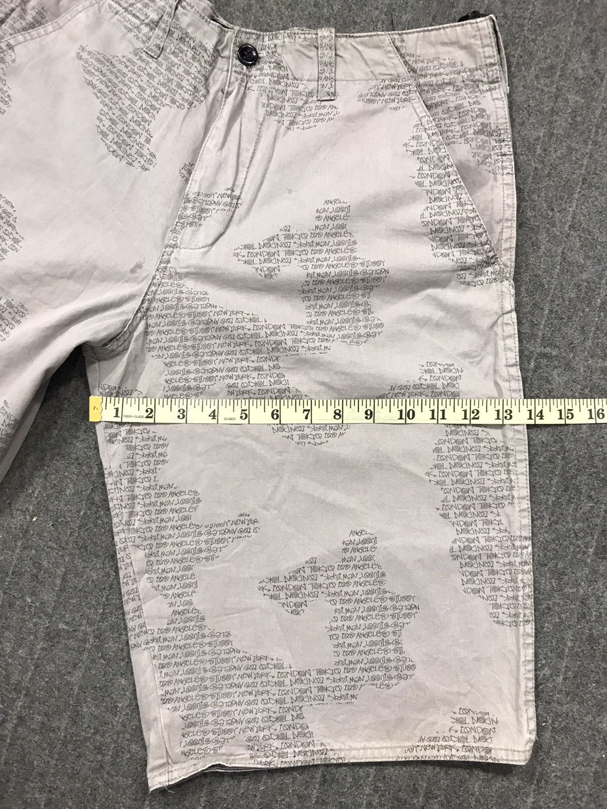 Stussy Stussy Gear Short Pants Over Printed World Tour Design Size US 32 / EU 48 - 11 Thumbnail