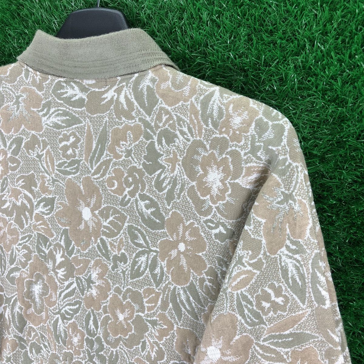 Aran Isles Knitwear × Japanese Brand × Vintage Vintage 90's Polo Knit Shirt Button up Quarter Sleeve Size M / US 6-8 / IT 42-44 - 5 Thumbnail