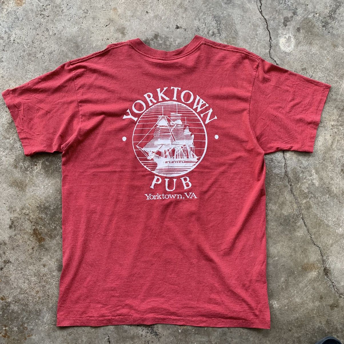Vintage YorkTown Pub vintage 90s tshirt tee Size US XL / EU 56 / 4 - 7 Thumbnail