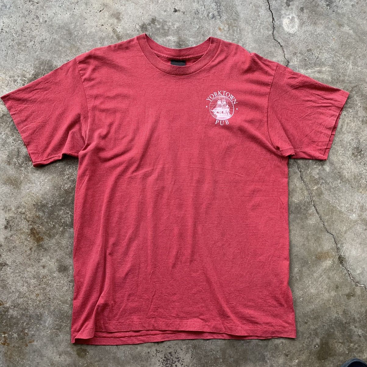 Vintage YorkTown Pub vintage 90s tshirt tee Size US XL / EU 56 / 4 - 6 Thumbnail