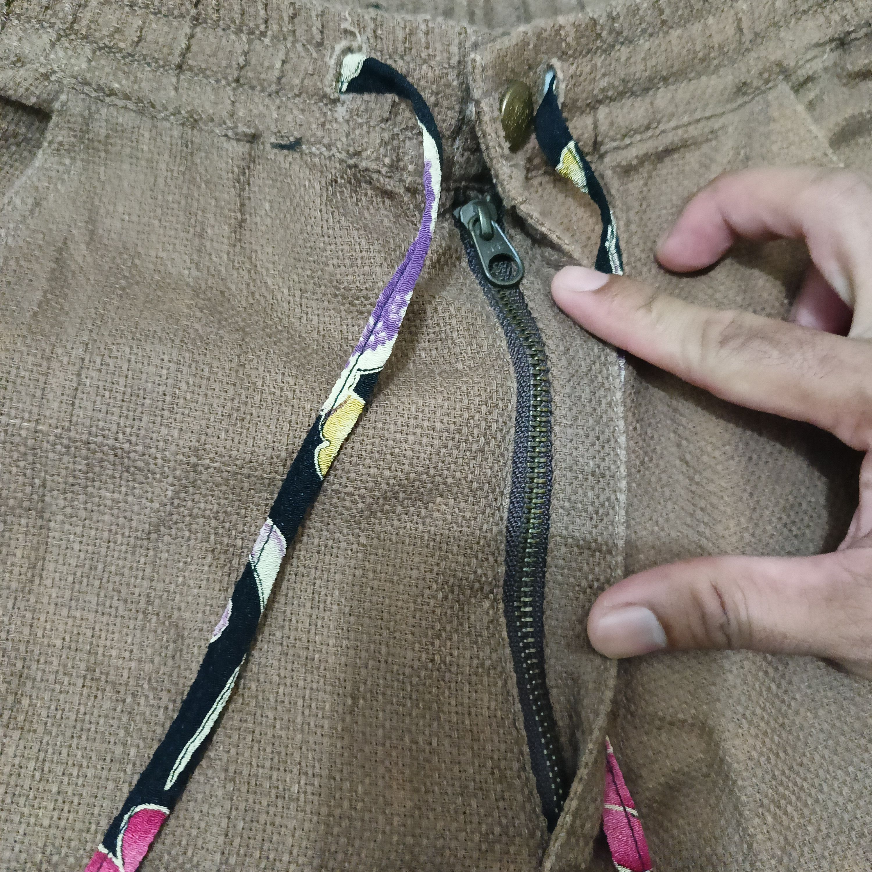 Japanese Brand × Vintage Rare design Japanese Gemstone Relax Pants Flower Sidetape Size US 30 / EU 46 - 3 Thumbnail