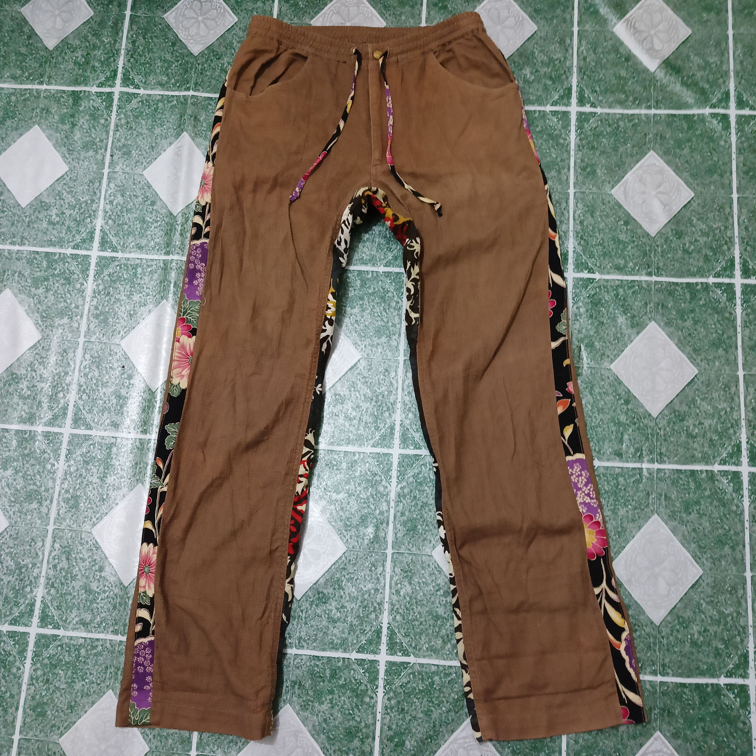 Japanese Brand × Vintage Rare design Japanese Gemstone Relax Pants Flower Sidetape Size US 30 / EU 46 - 1 Thumbnail