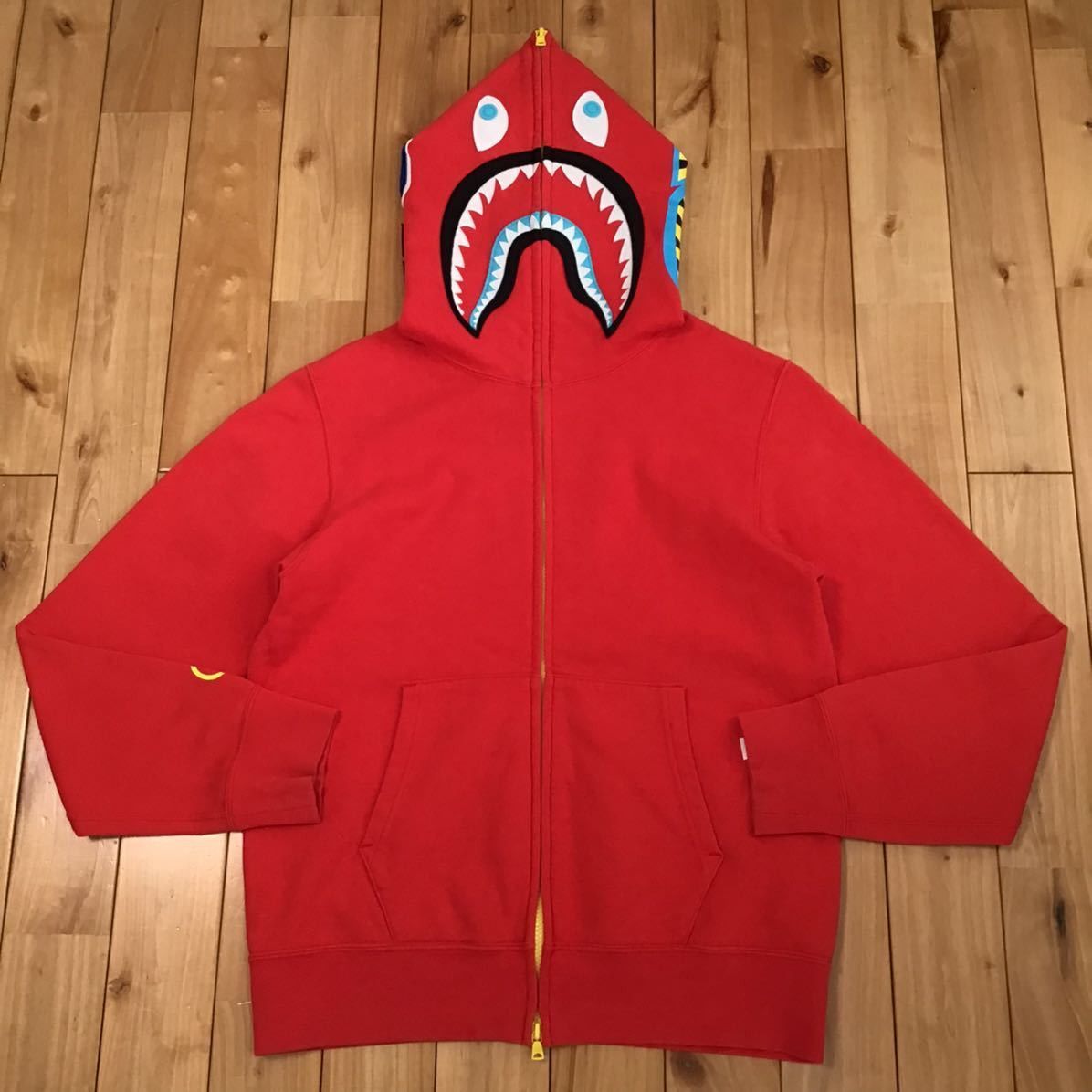 Bape 2010 BAPE Neon Shark full zip Hoodie Red Size US M / EU 48-50 / 2 - 2 Thumbnail