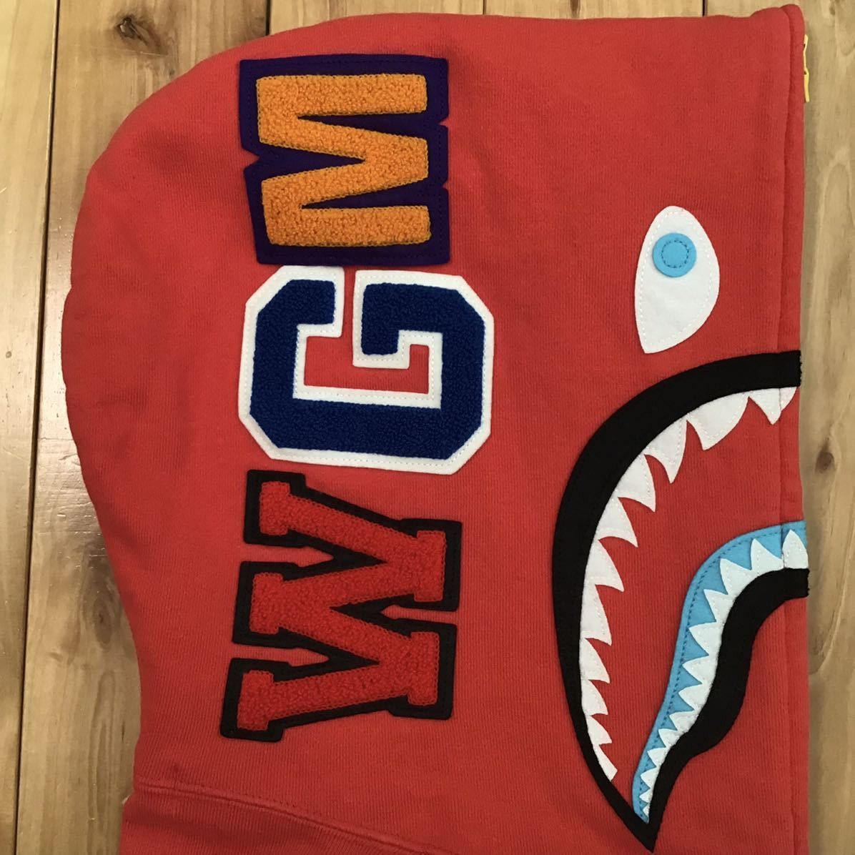 Bape 2010 BAPE Neon Shark full zip Hoodie Red Size US M / EU 48-50 / 2 - 4 Thumbnail