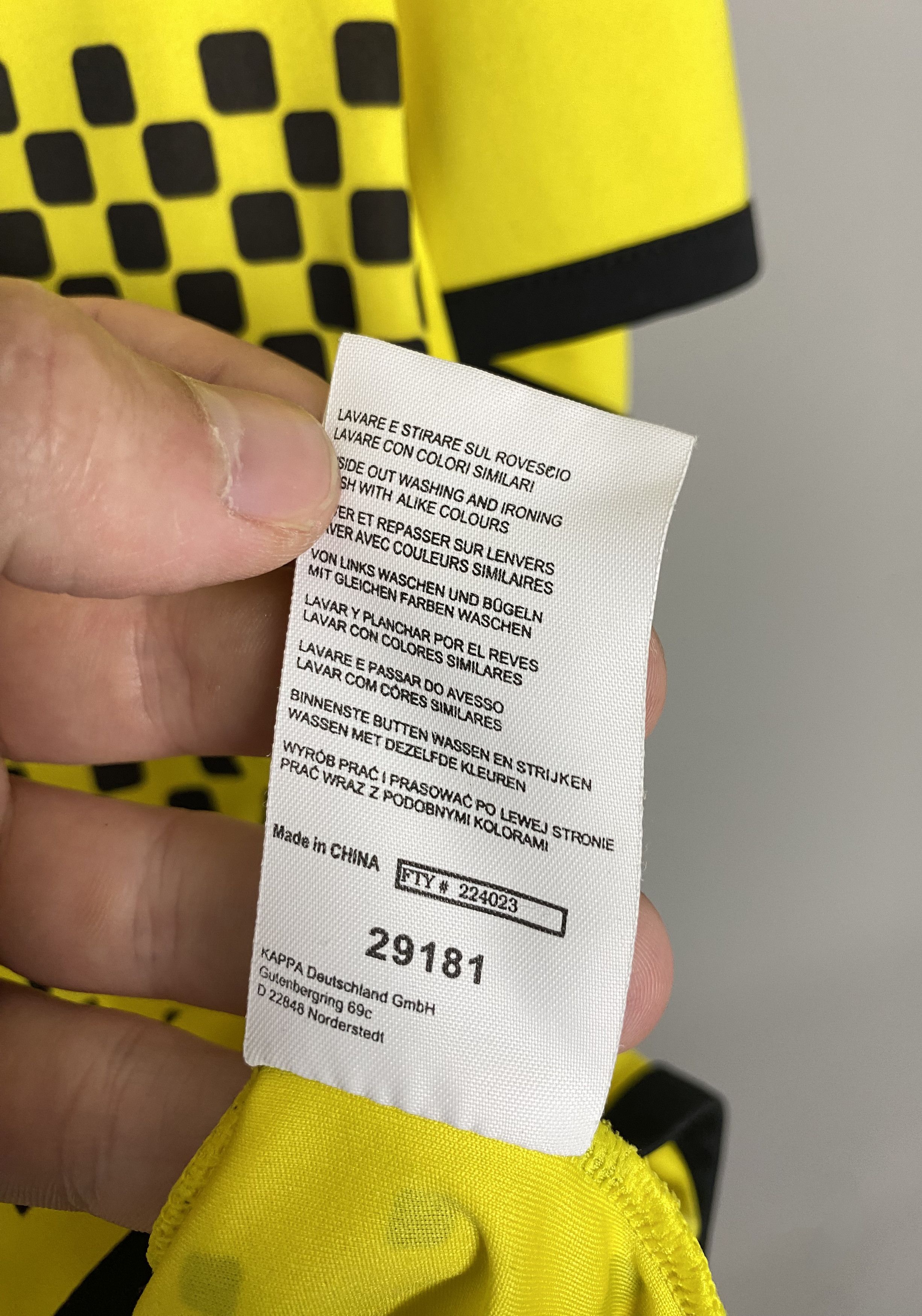Kappa Bender Borussia Dortmund 2010 2011 Home Football Jersey Size US XXL / EU 58 / 5 - 10 Thumbnail