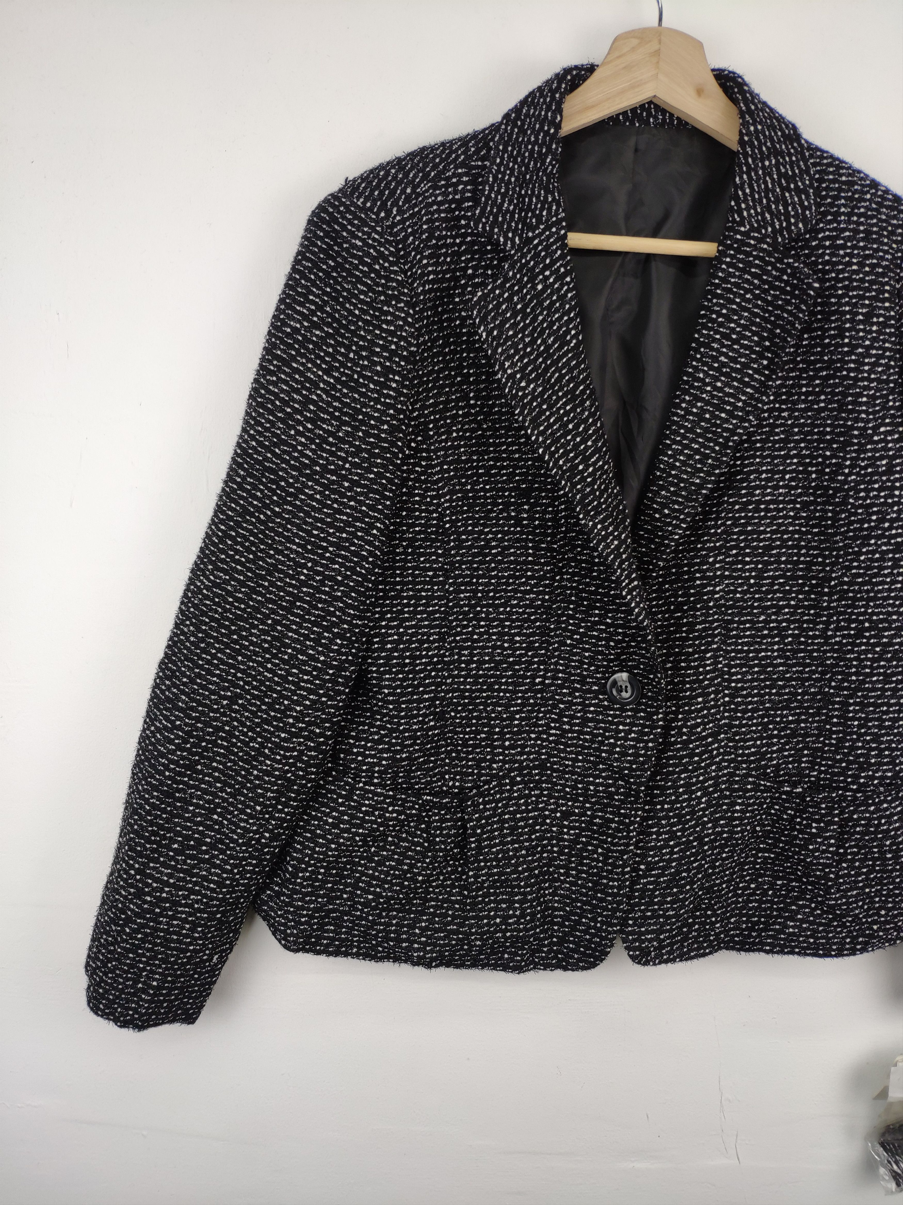 Designer × Japanese Brand Vintage Wool Tweed Cardigan Cropped Jacket Chanel Style Size S / US 4 / IT 40 - 8 Thumbnail